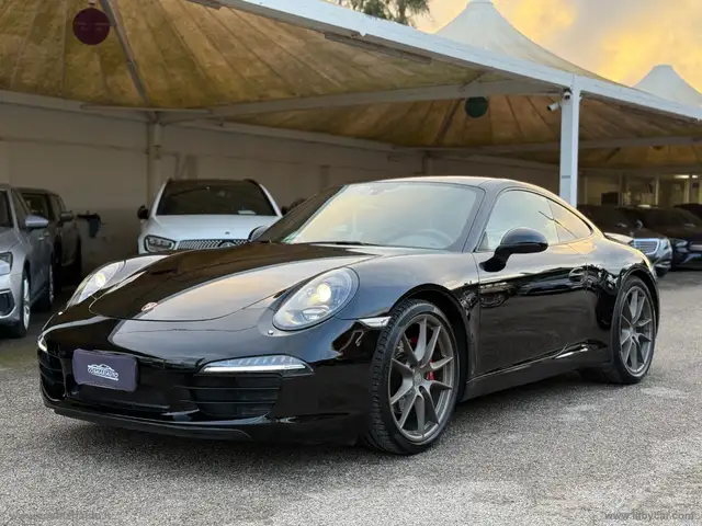 Porsche 911 3.4 Carrera Coupé