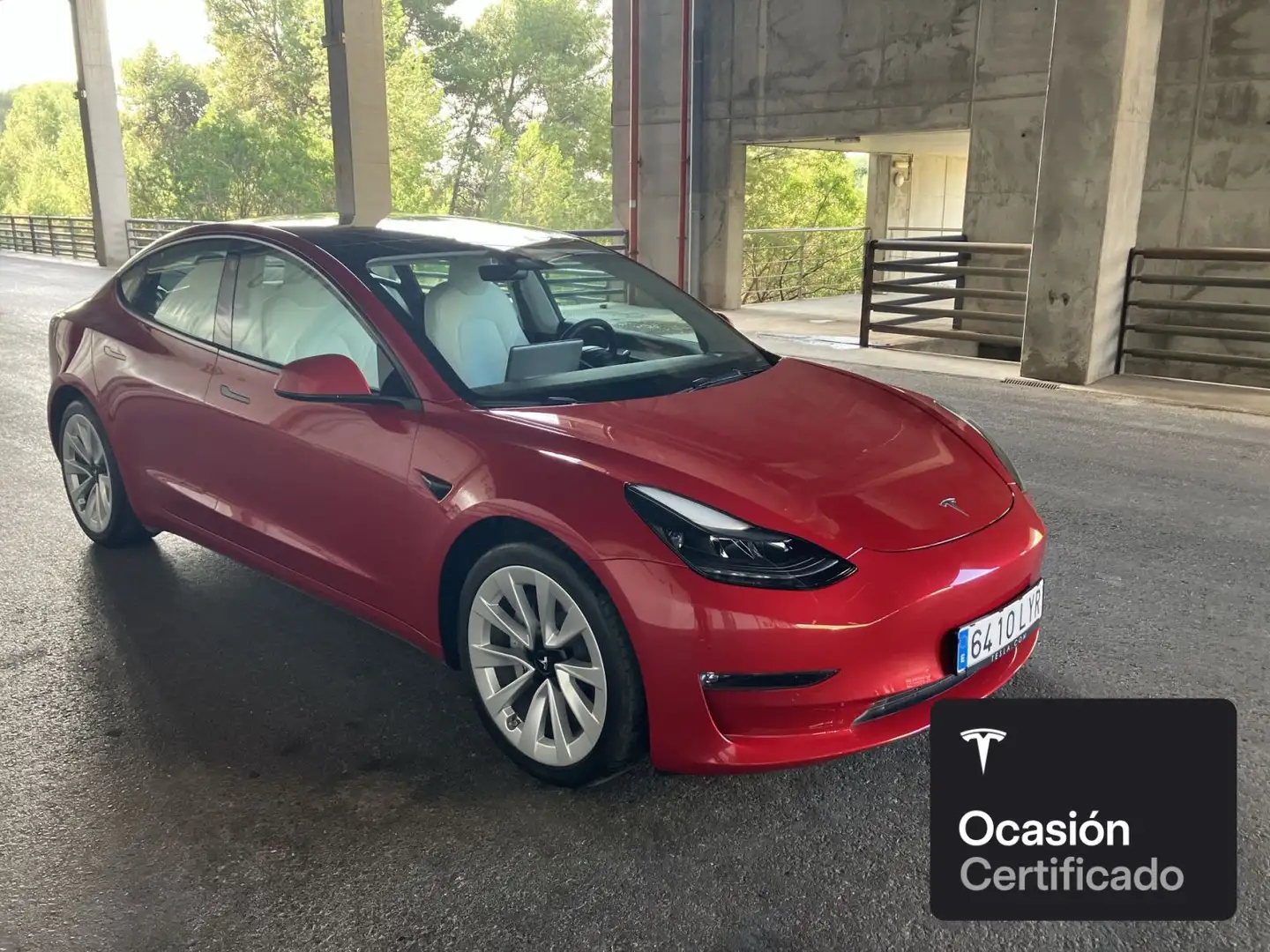 Tesla Model 3 Long Range AWD Rojo - 2