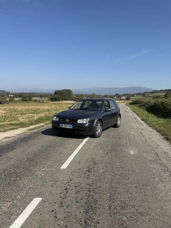 Volkswagen Golf GTI