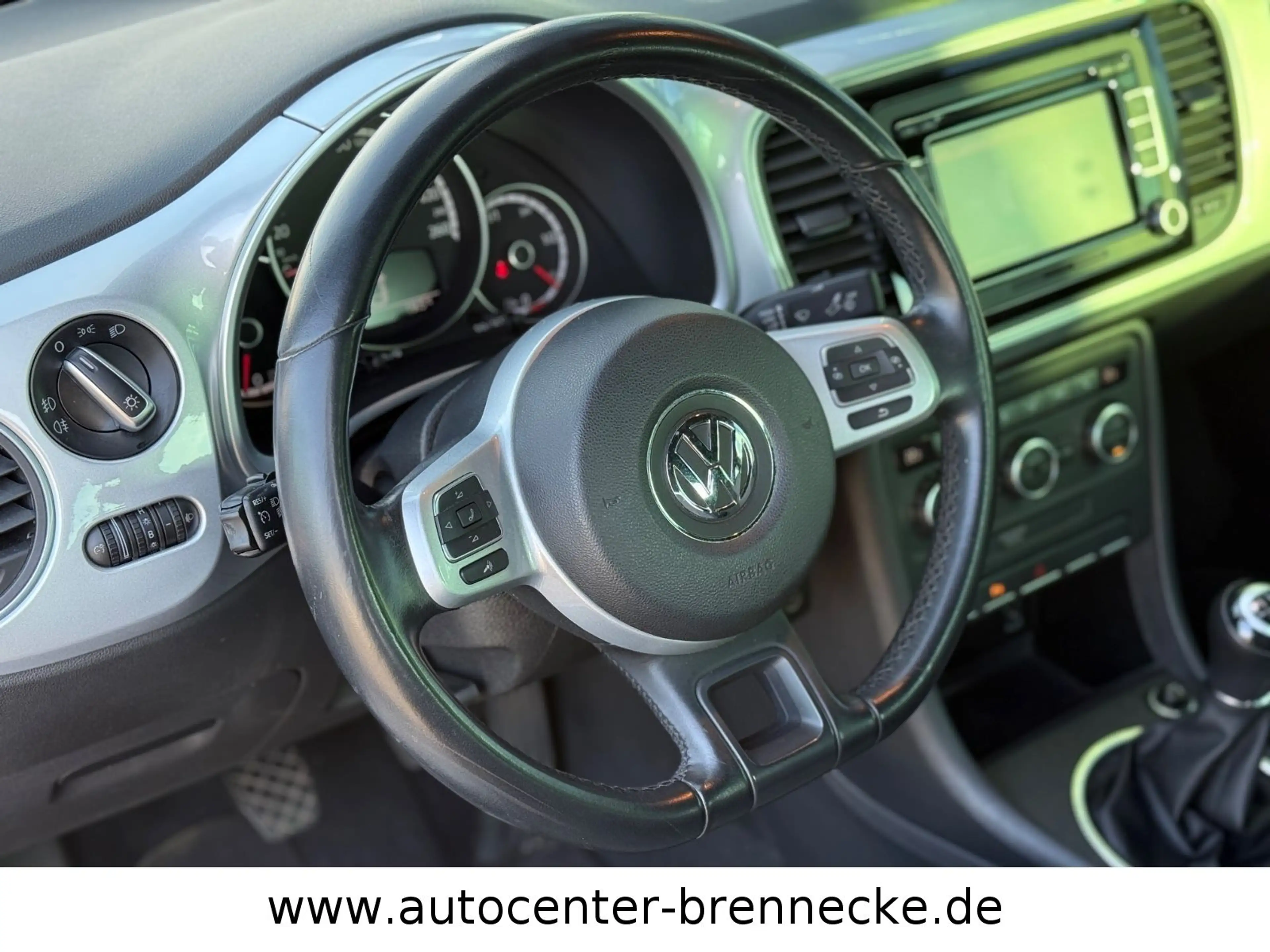 Volkswagen Beetle Remix*Tempomat*Bi-Xenon*PDC*Allwetter* — photo 11