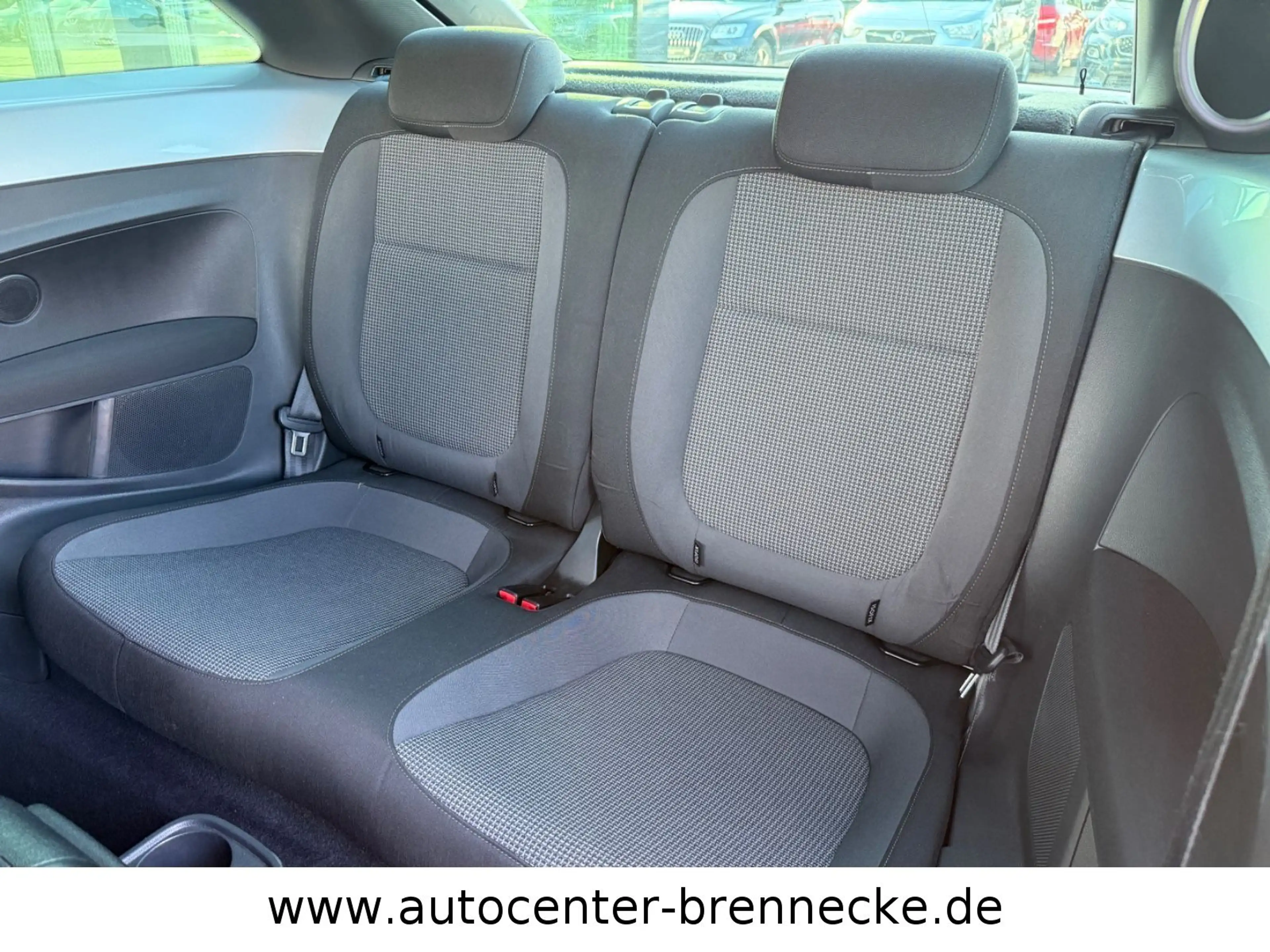 Volkswagen Beetle Remix*Tempomat*Bi-Xenon*PDC*Allwetter* — photo 13