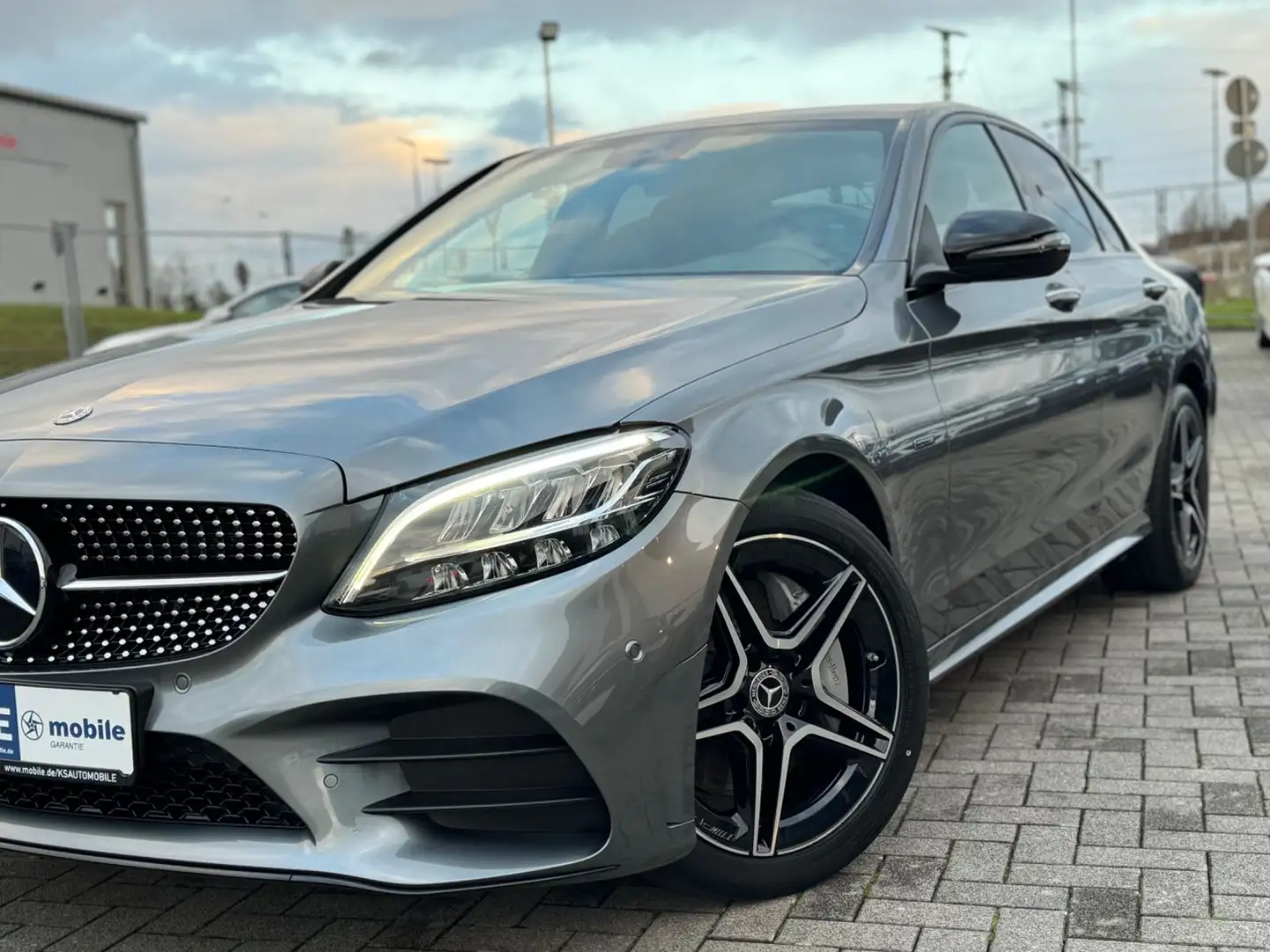 Mercedes-Benz C 300 de AMG-Line *Leder*Navi*LED*Widescreen* Grau - 2