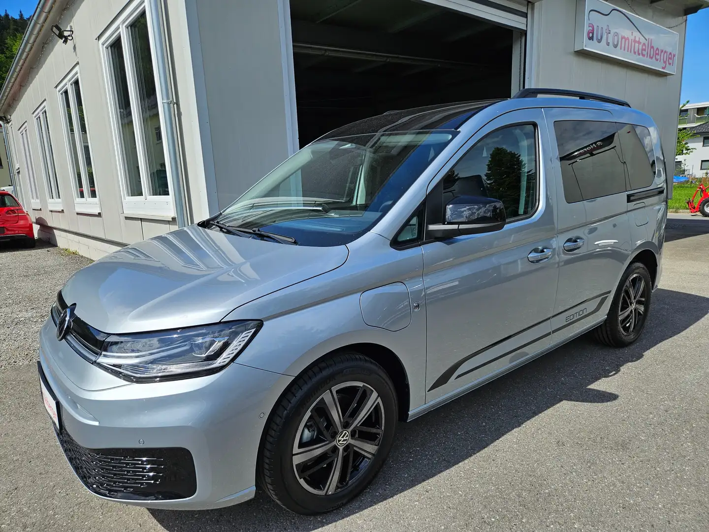 Volkswagen Caddy Edition eHybrid "Alcantara, App-Connect" Silber - 1