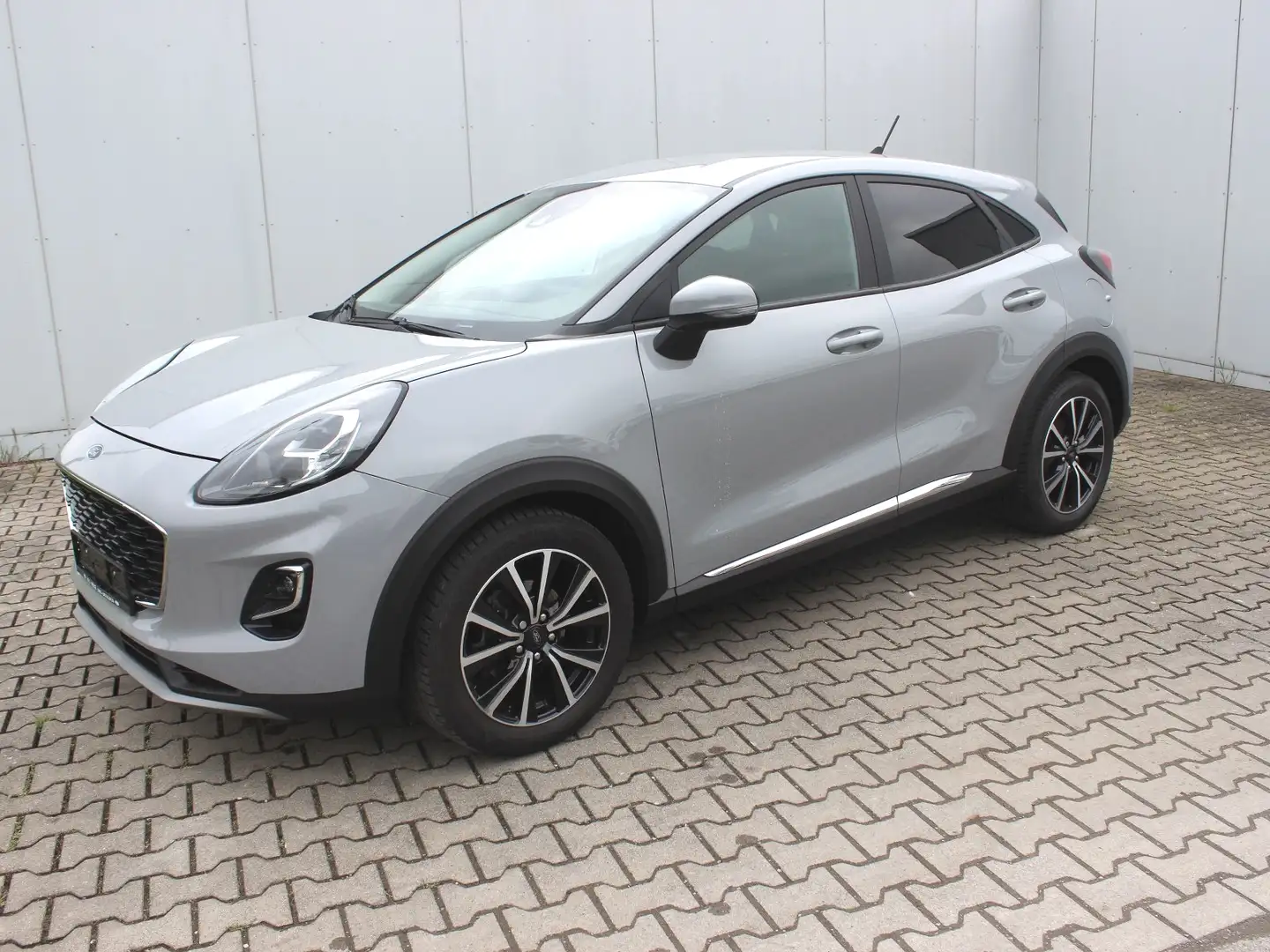 Ford Puma Titanium 1,0 EcoBoost Mild Hybrid Gris - 2