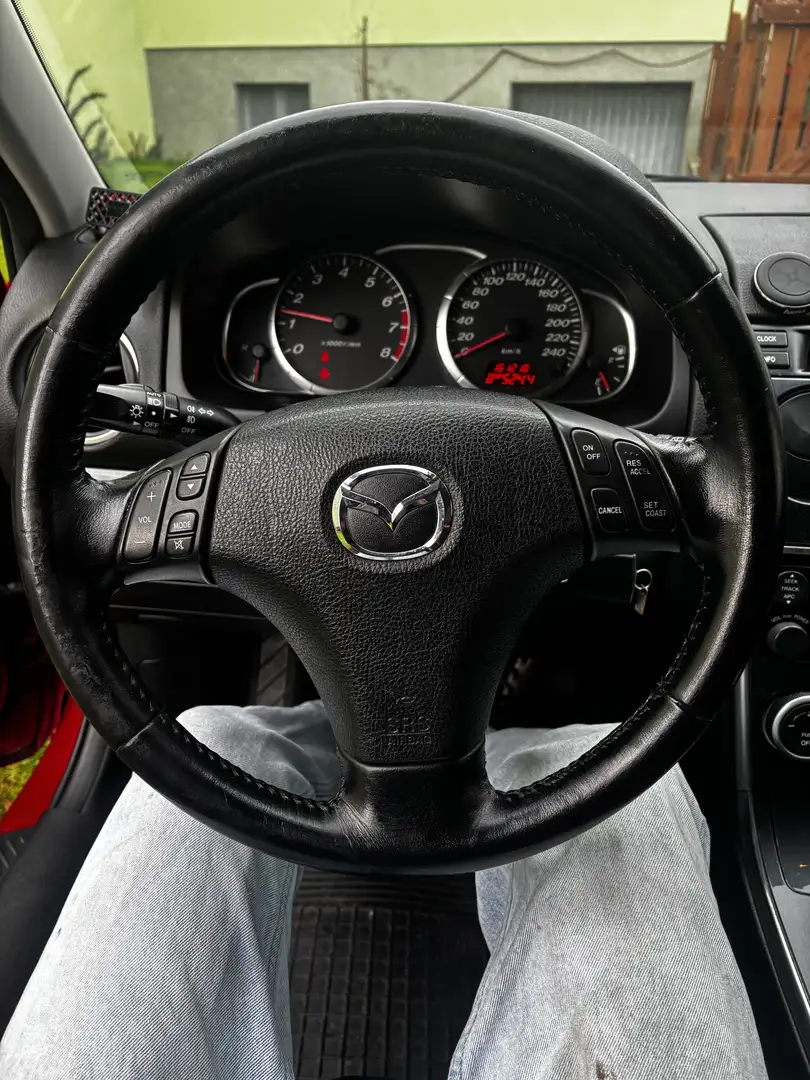 Mazda 6 Sport Kombi 1.8 Comfort - 2