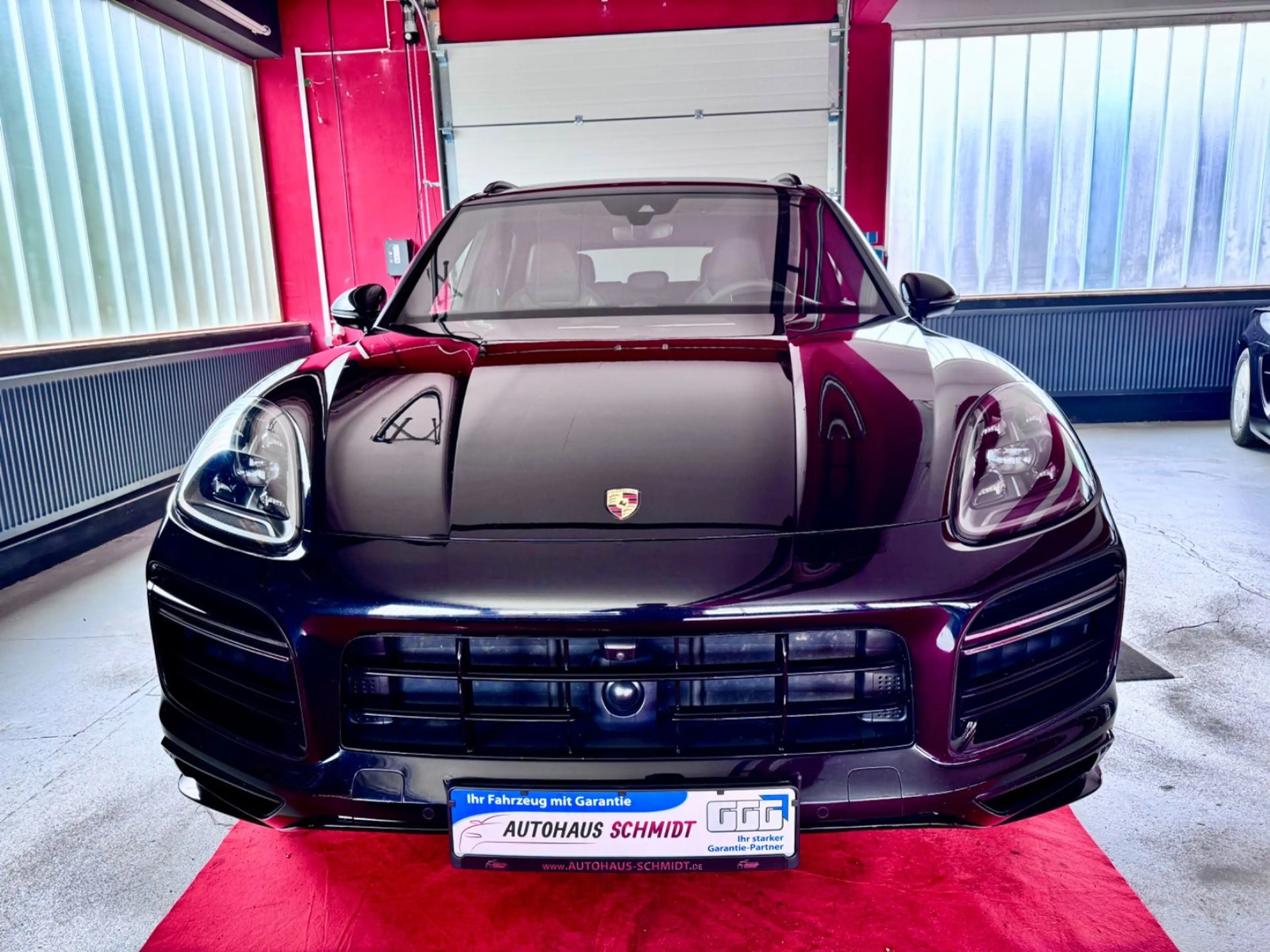 Porsche Cayenne TurboS ACC Pano 360°SportDesign18Wege 22 — photo 4