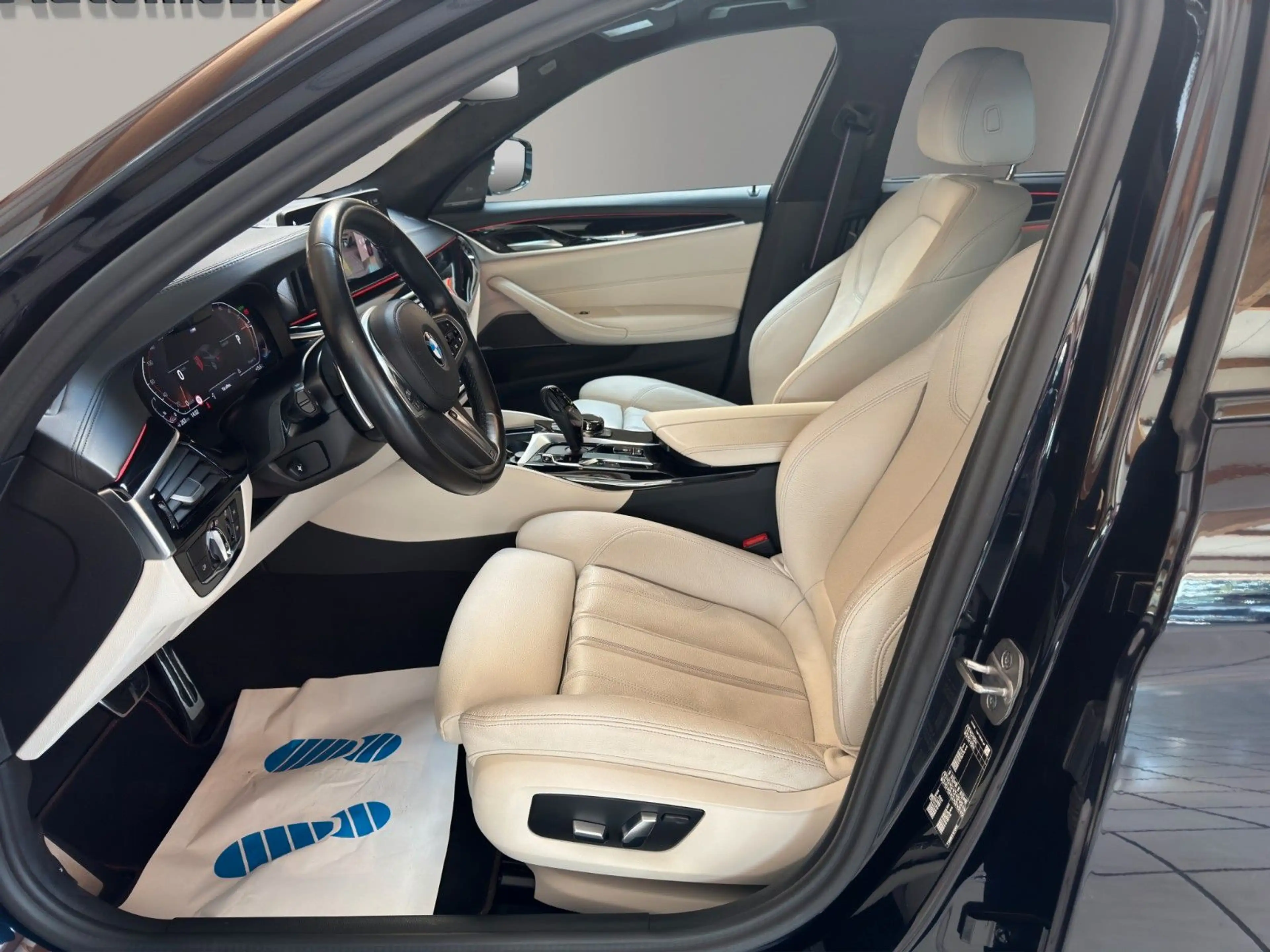 BMW 540 i M Sport/360*/TOP — photo 9