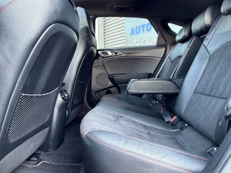 Kia ProCeed / pro_cee'd 1.6 T-GDI GT 204PK Automaat,Panodak,Navi,Clima,ACC — photo 10