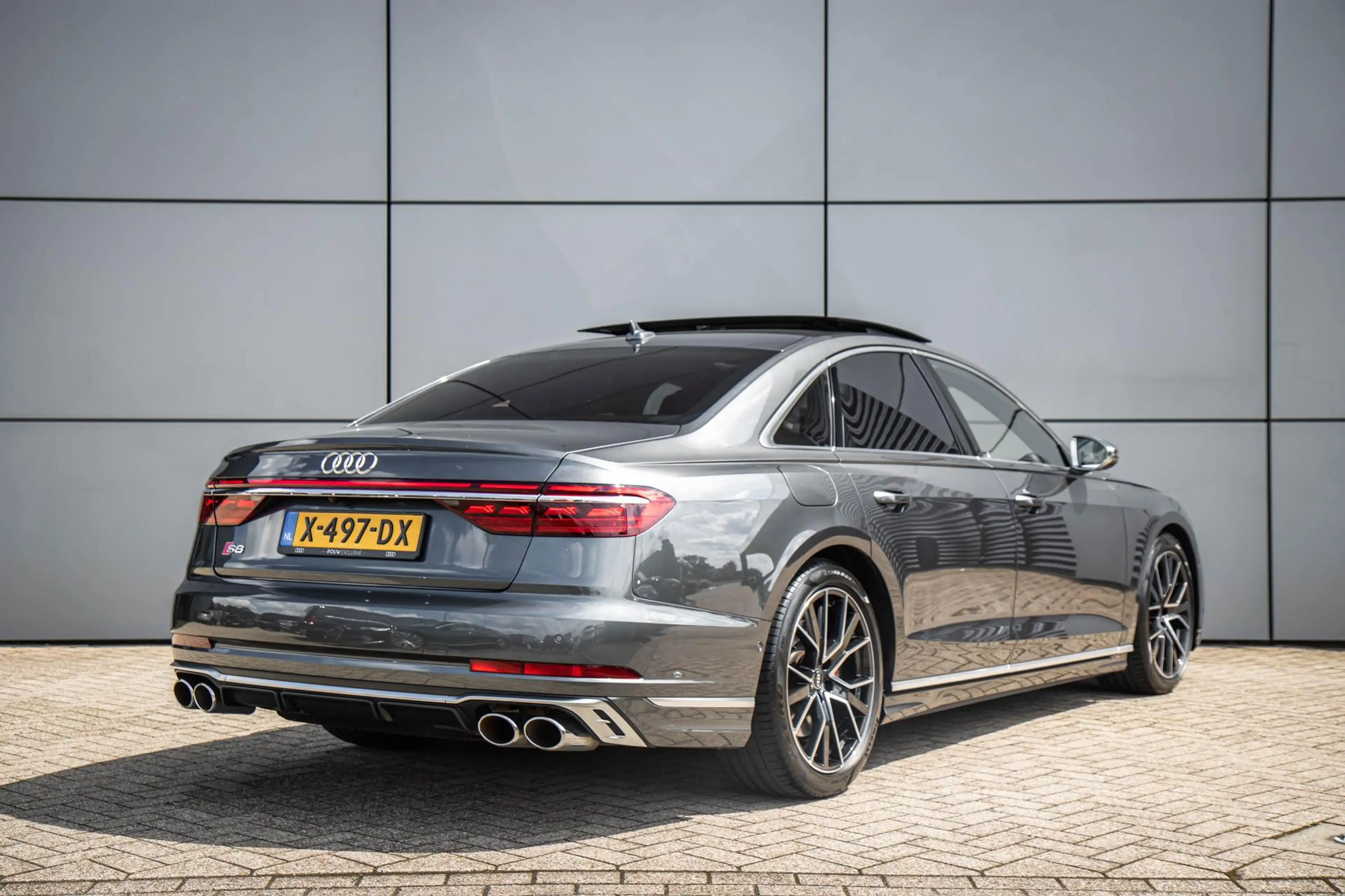 Audi S8 4.0 TFSI 571pk quattro | Panoramadak | B&O | Stoel — photo 2