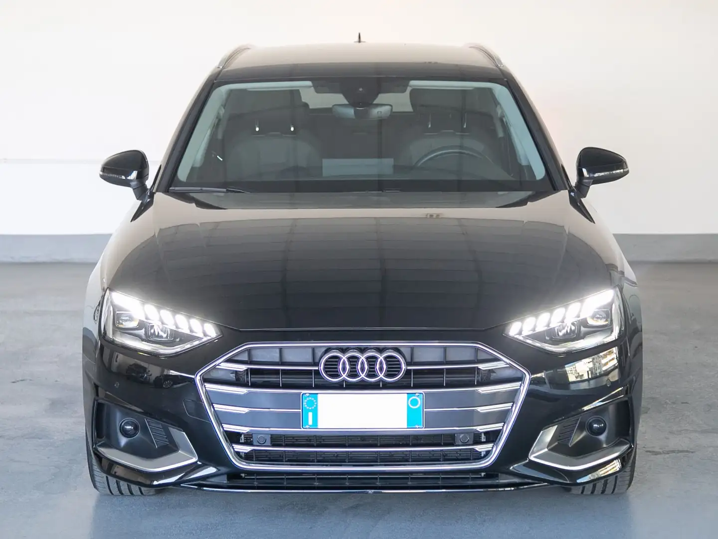 Audi A4 Avant TDI2.0 4L120 A7 Nero - 2