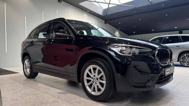 BMW X1 — photo 4