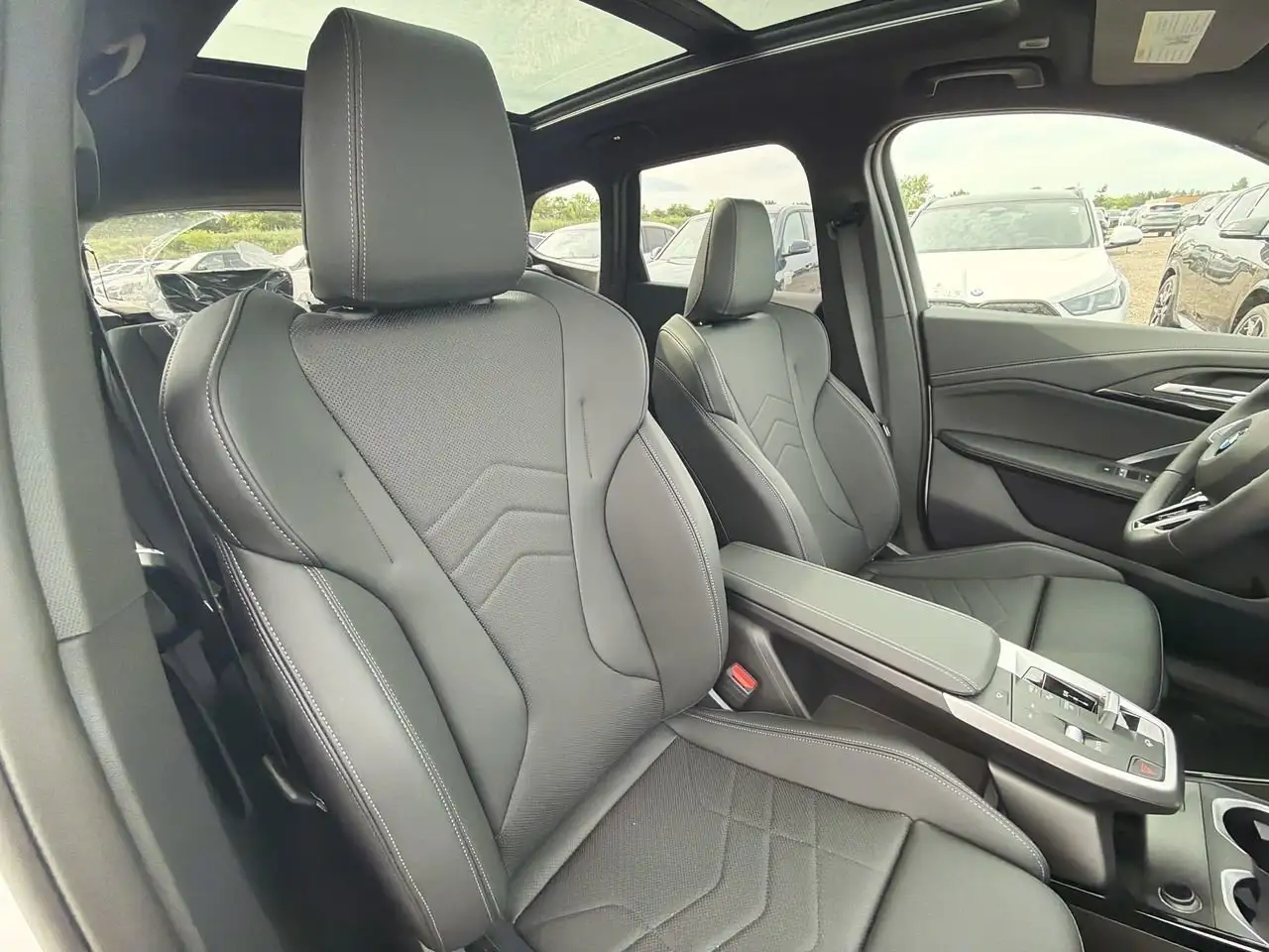 BMW X1 photo BMW X1