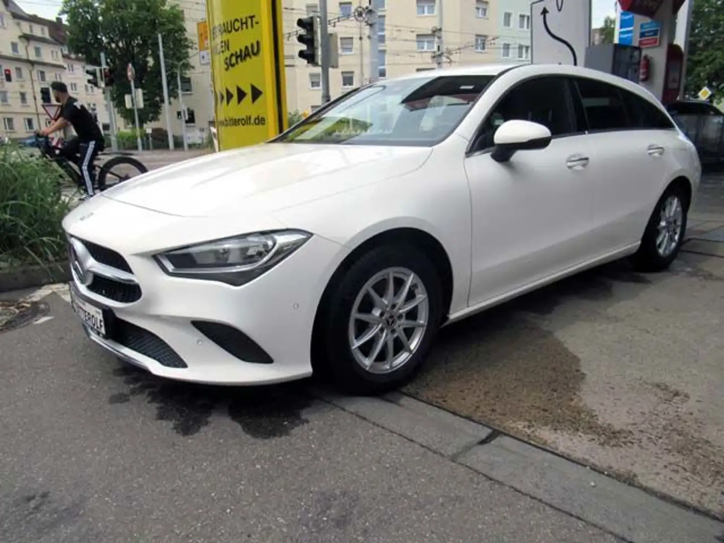 Mercedes-Benz CLA 180 d SB 6-Gang Navi/RFK/SHZ/PDC Weiß - 2