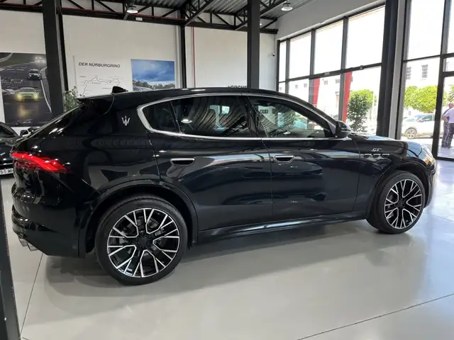 Maserati Grecale view 7