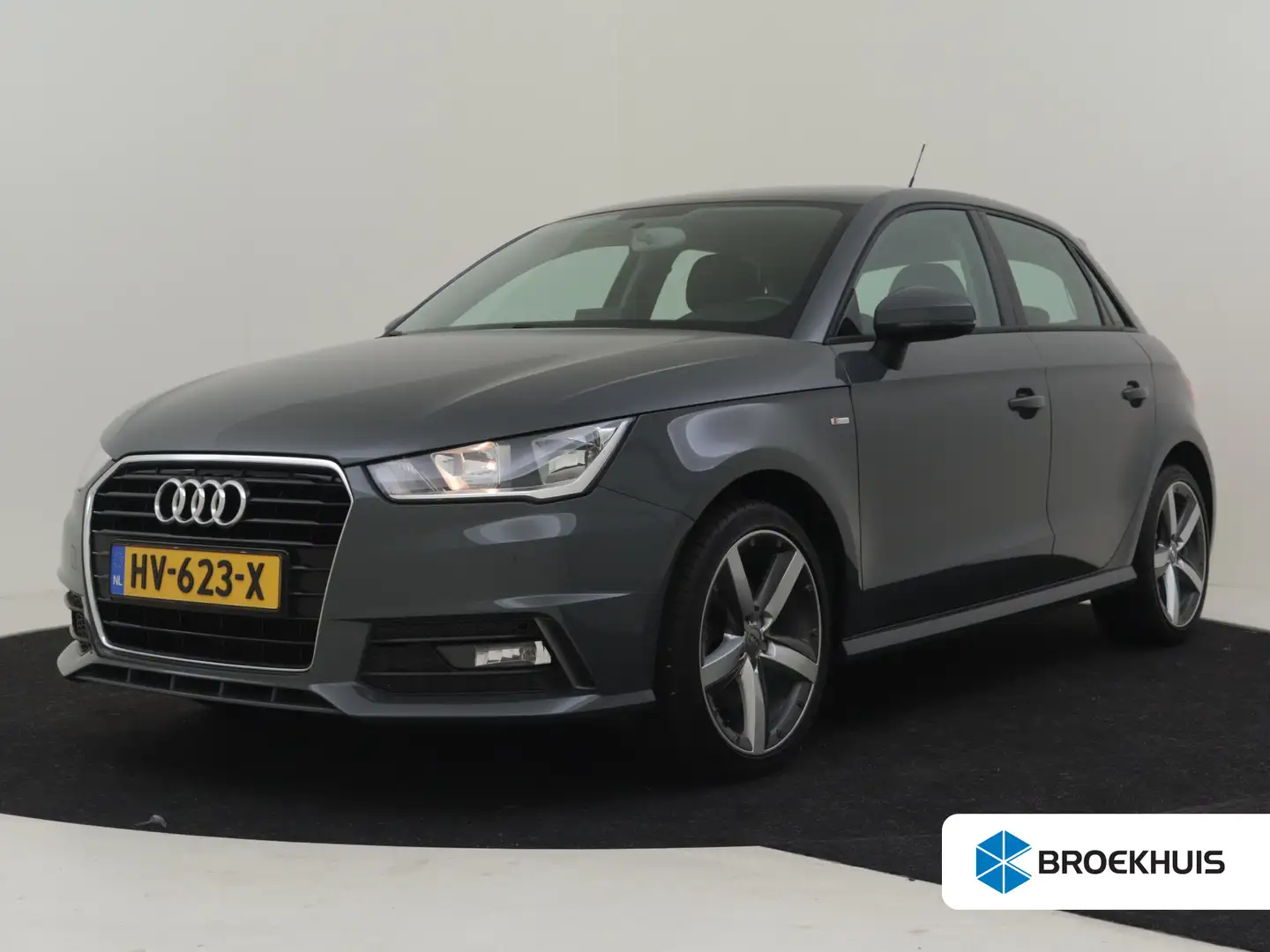 Audi A1 Sportback 1.4 TFSI Adrenalin 125pk AUTOMAAT | S-Li Grijs - 1