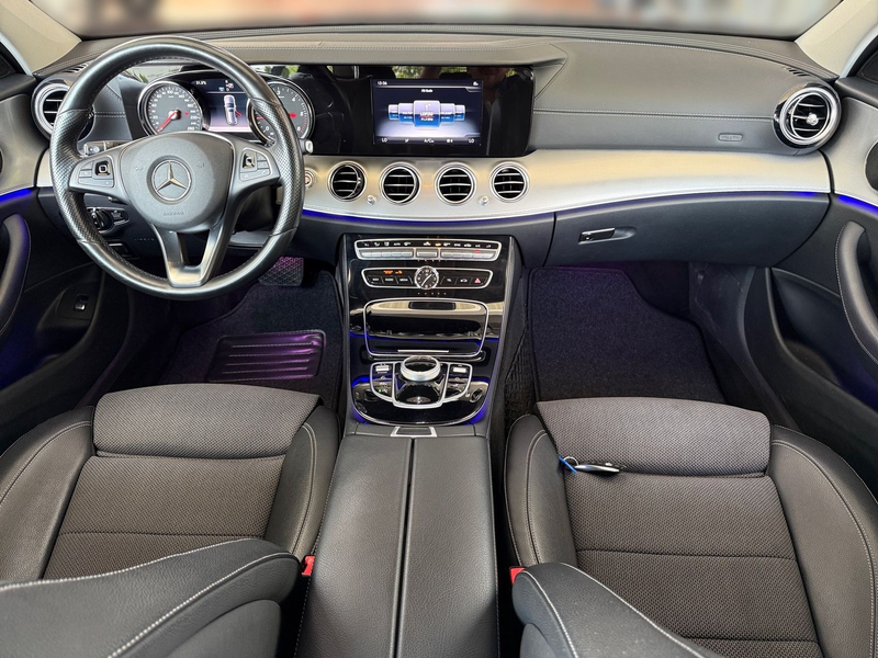 Mercedes-Benz E 220 E220d T-Modell LED Navi Tempomat Teilleder PDC — photo 12