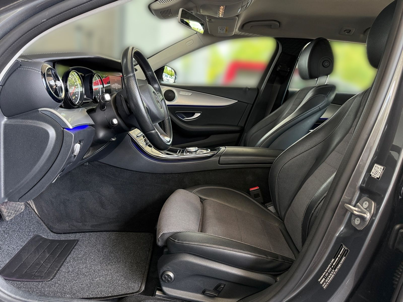 Mercedes-Benz E 220 E220d T-Modell LED Navi Tempomat Teilleder PDC — photo 10