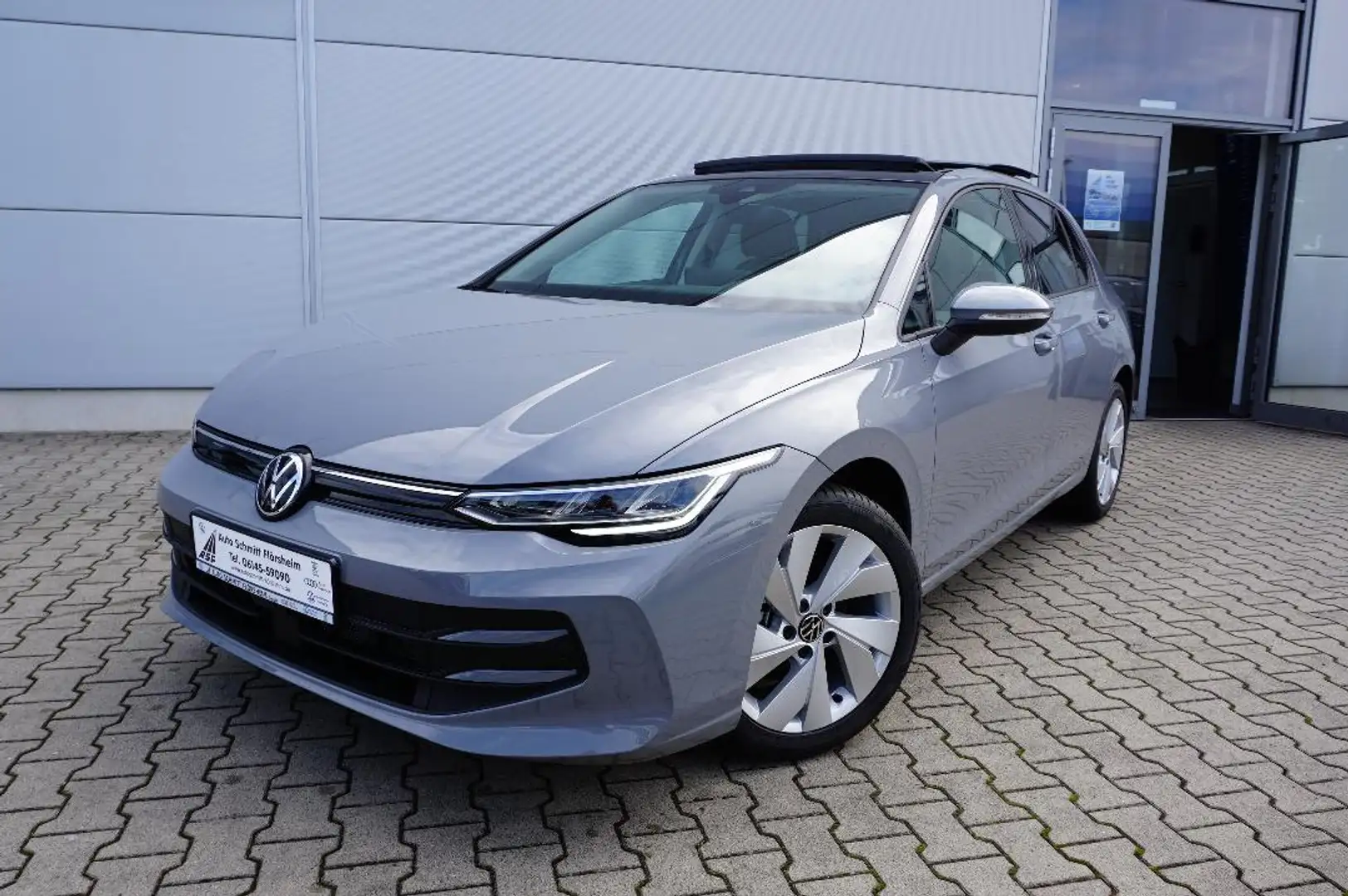 Volkswagen Golf Life 1,5 l TSI 6-Gang Navi,Pano,LED,ACC Grau - 2
