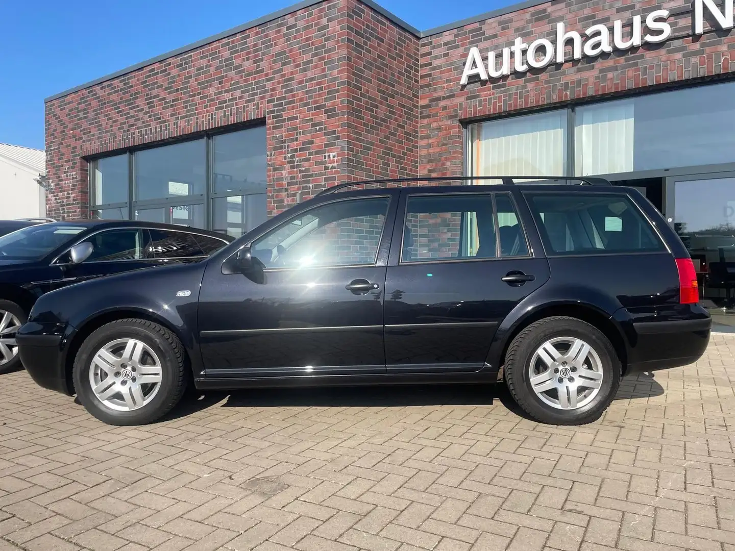Volkswagen Golf Variant 1.4 *AHK*LM-Felgen*Top Zustand* Чорний - 2