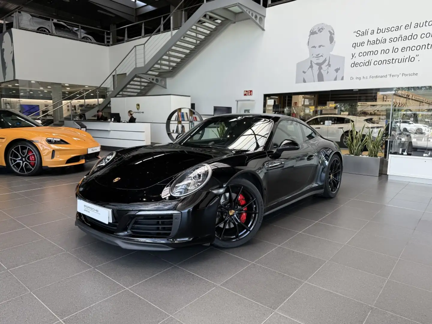 Porsche 991 Carrera 4 S Coupé PDK Noir - 1