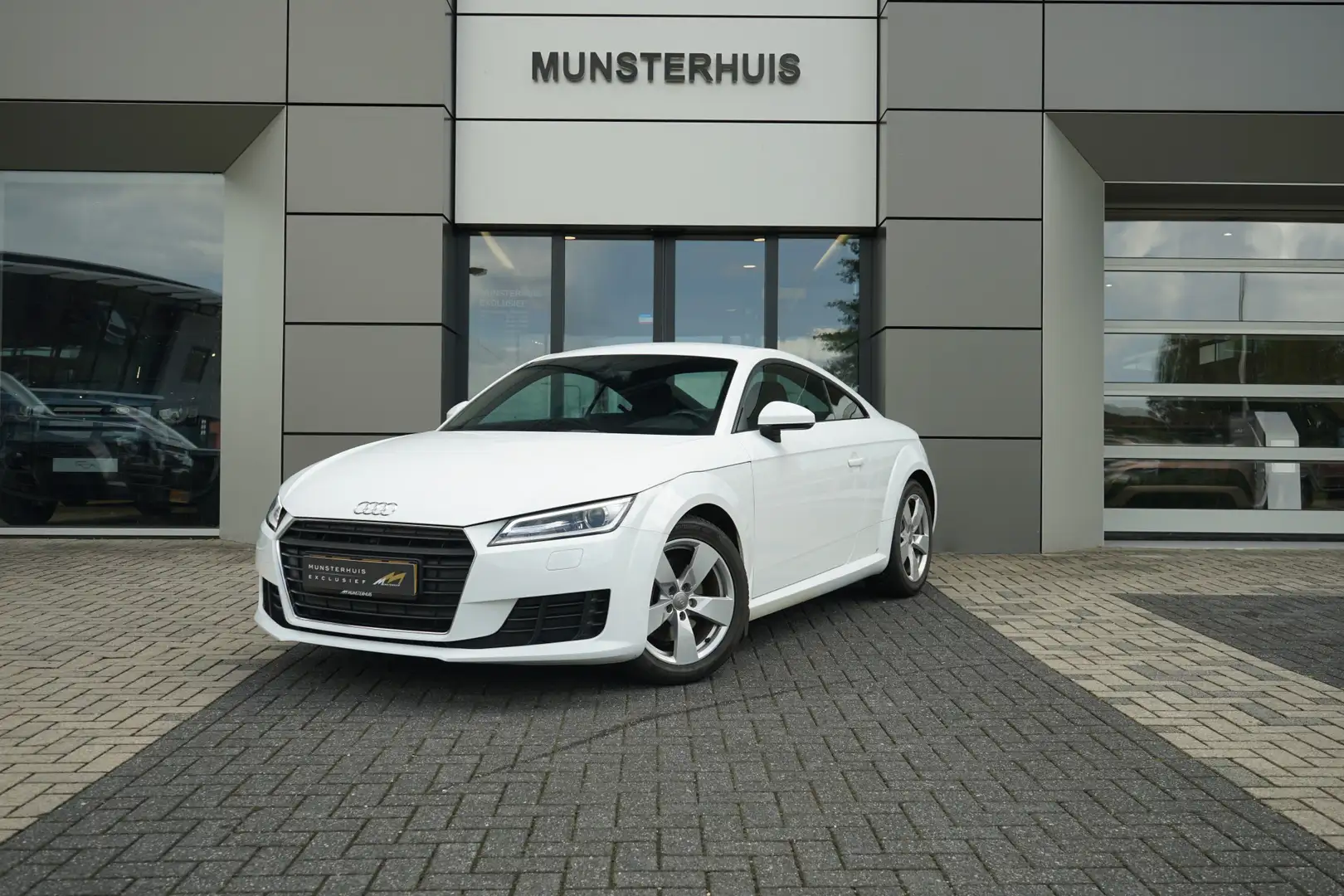 Audi TT 1.8 TFSI | Voorstoelen verwarmd | Cruise control | Wit - 1