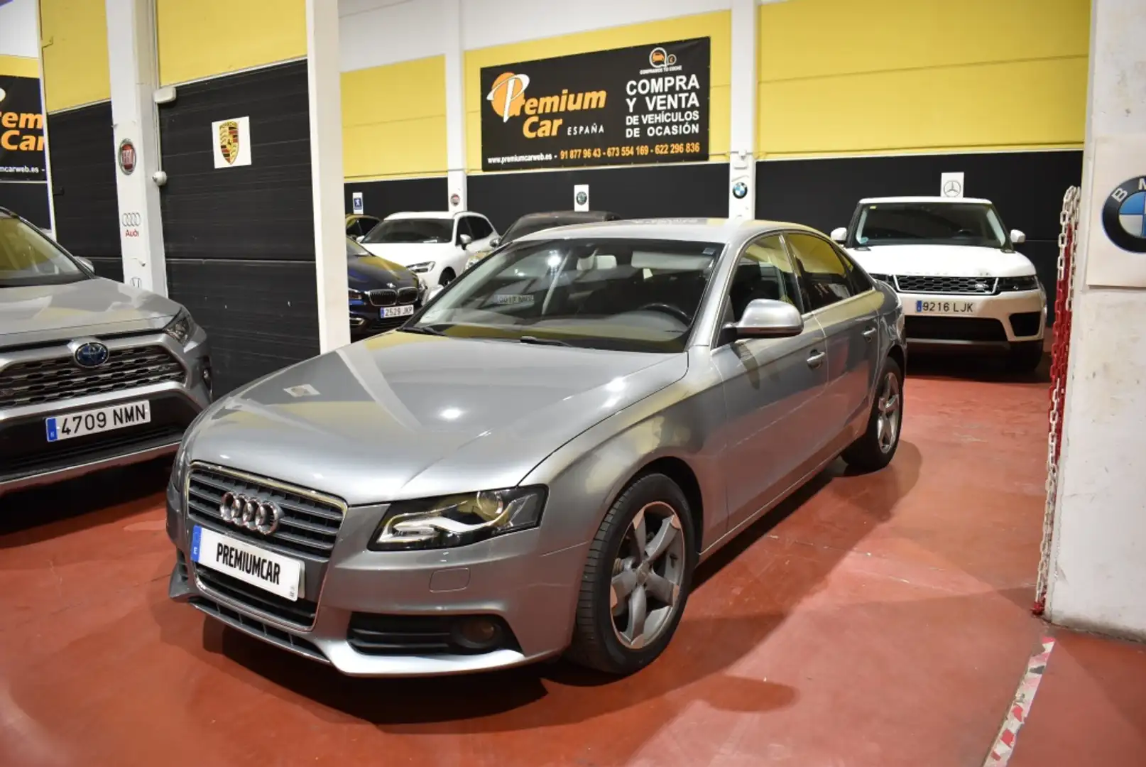 Audi A4 2.0TDI DPF 143 Plateado - 1