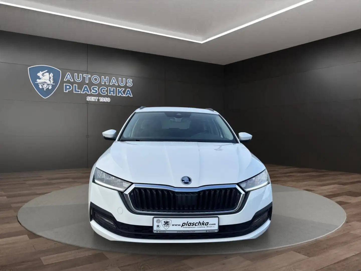 Skoda Octavia C. 2.0 TDI Ambition LED*NAVI*AHK Klima Navi Weiß - 2