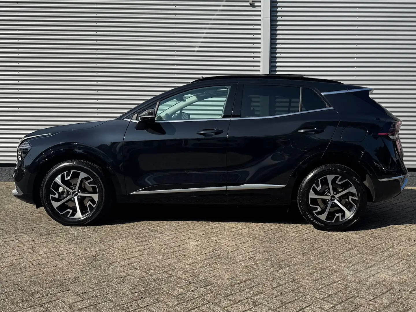 Kia Sportage 1.6 T-GDi 230pk Hybrid AT6 DynamicPlusLine | Schui Noir - 2