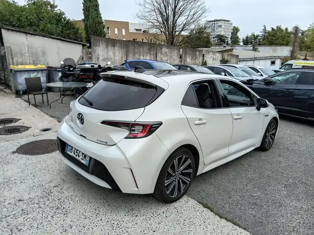 Toyota Corolla view 7