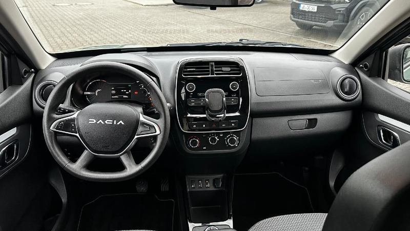 Dacia Spring Essential 45 — photo 6
