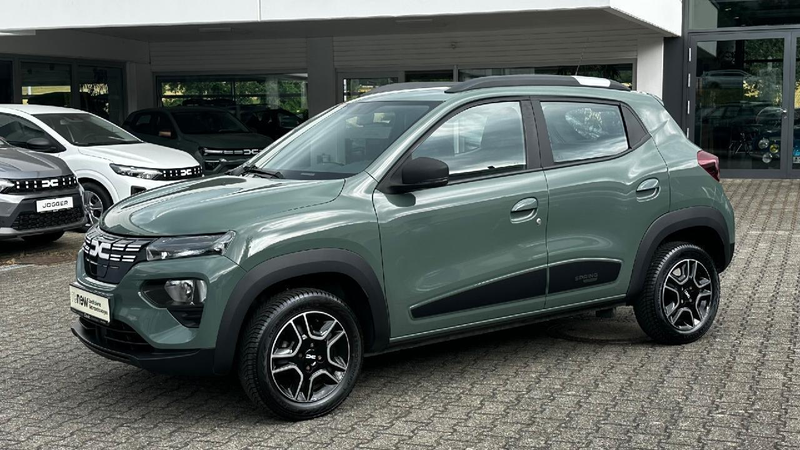 Dacia Spring Essential 45