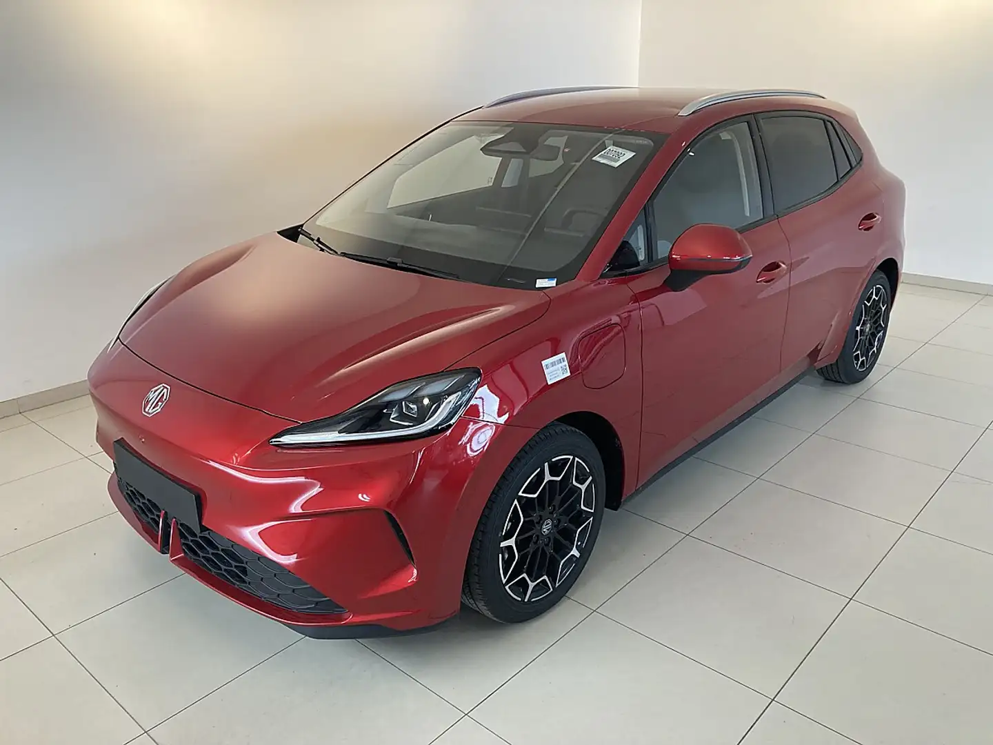 MG MG4 EV Urban 54 kWh Luxury Rot - 1