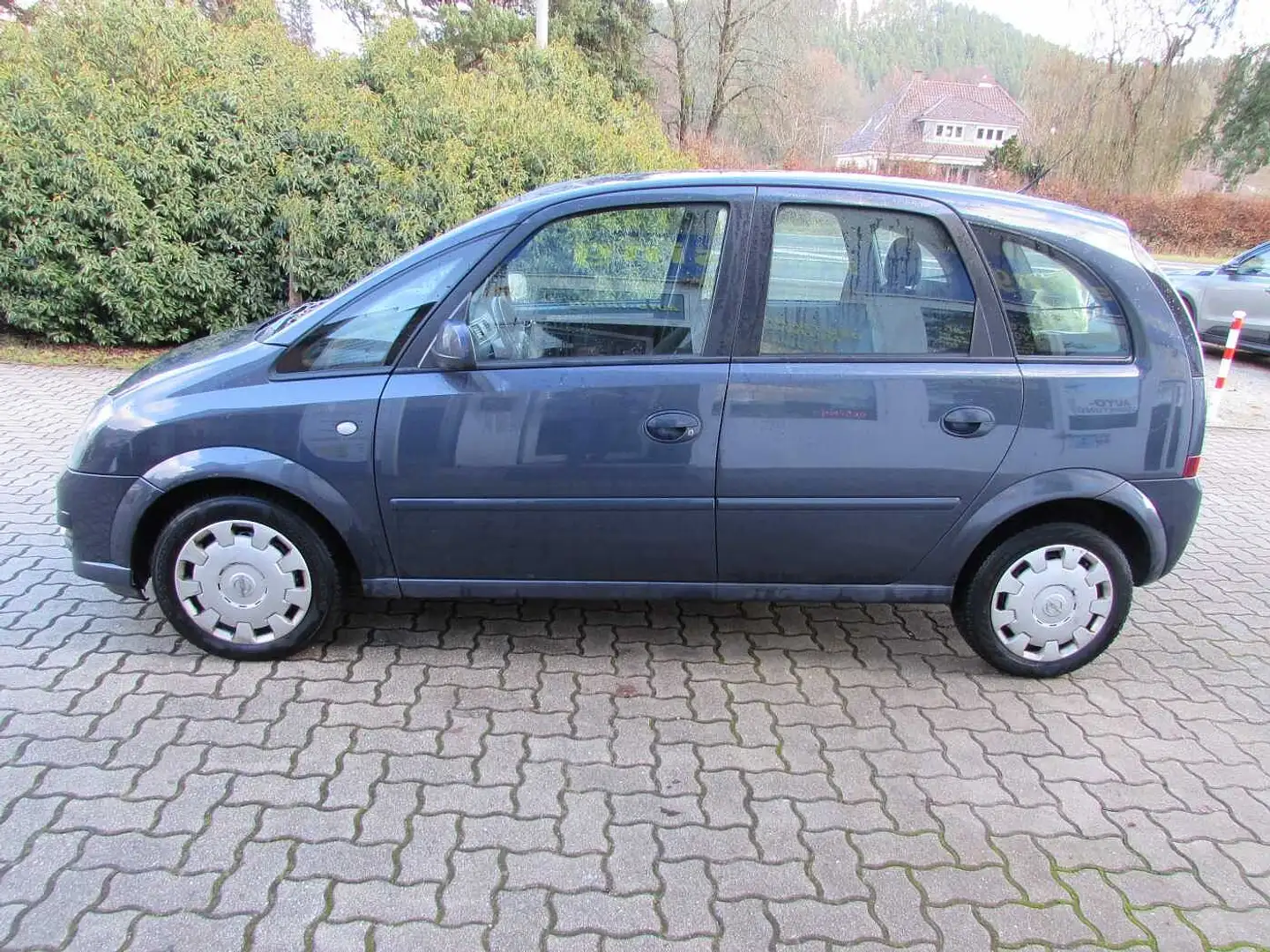 Opel Meriva 1.7 CDTI DPF Edition Tüv NEU Gris - 2