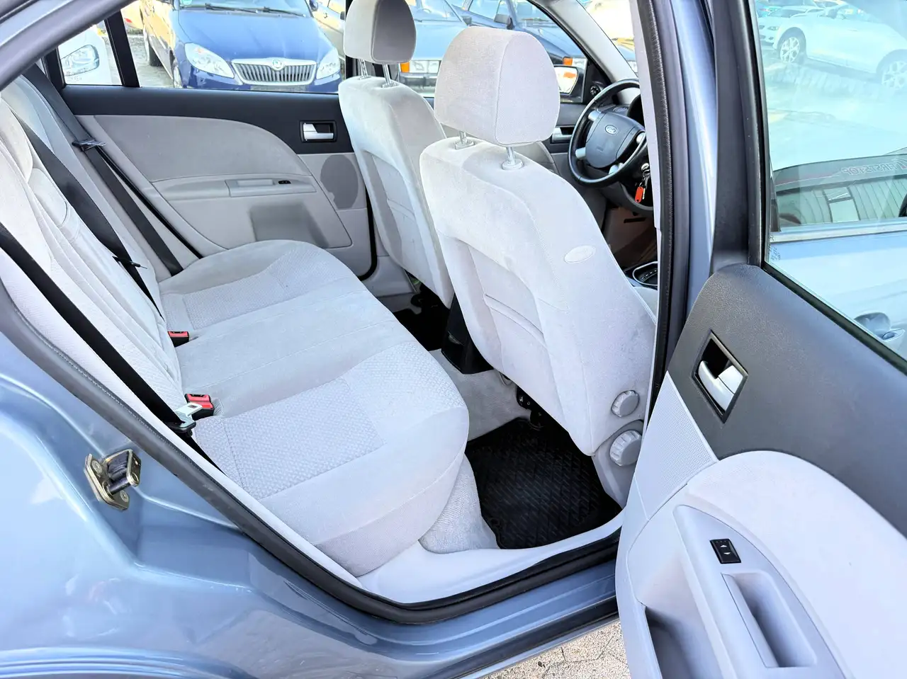Ford Mondeo 2.0L *Ghia*Automatik* Klimaautomatik* TÜV & AU NEU* GEPFLEGT*, foto 12
