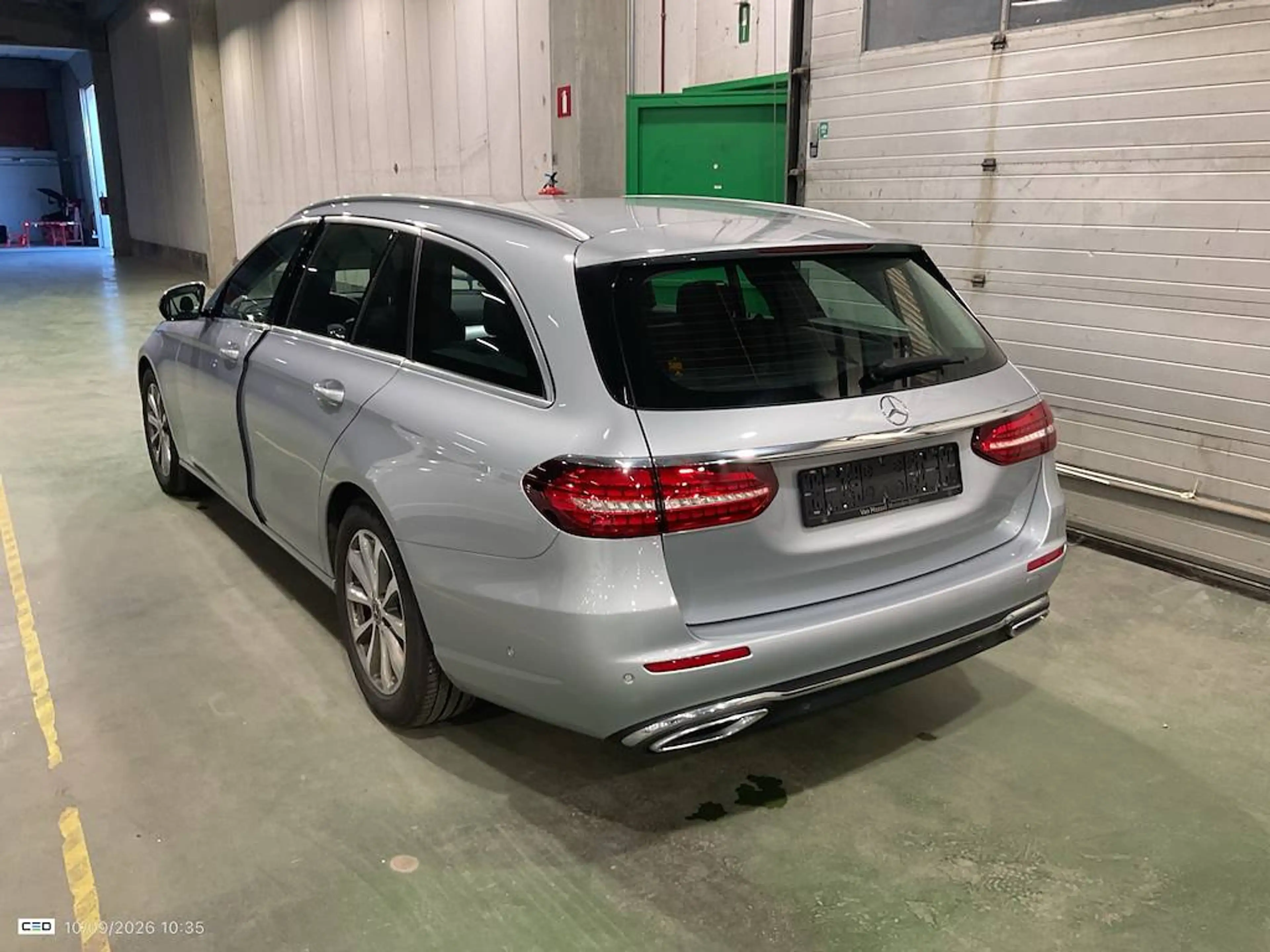 Mercedes-Benz E 200 d Break *FULL LED-NAVI-CUIR-PANO-CAMERA* — photo 6