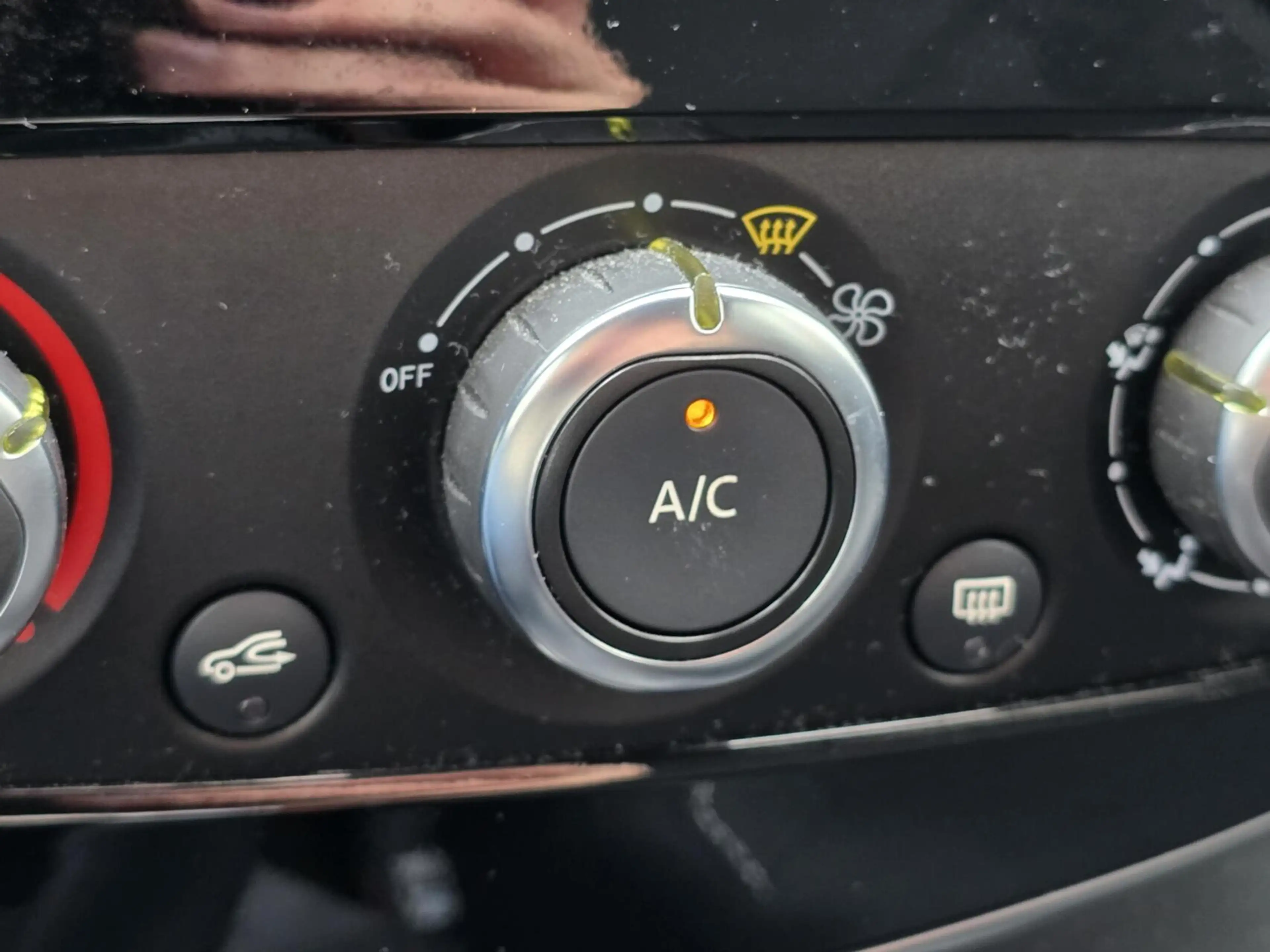 Renault Clio Estate 0.9 TCe Limited Airco/Navi/Trekhaak/PDC — photo 8