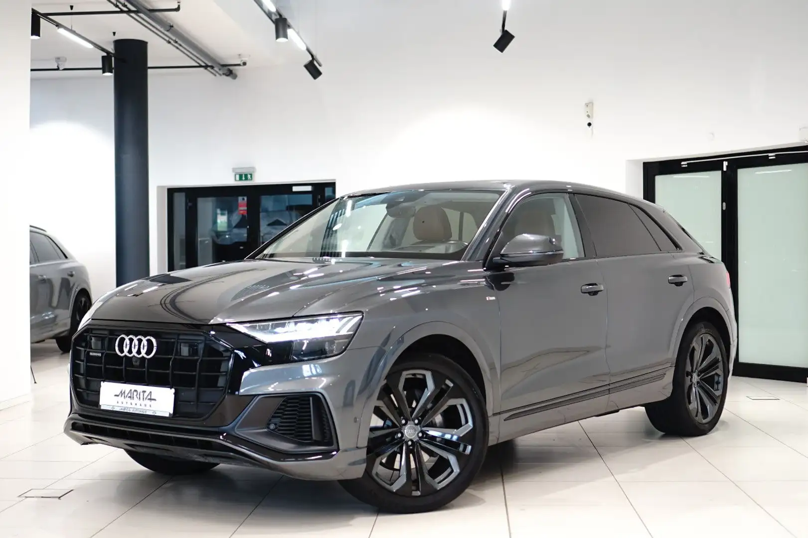 Audi Q8 50|S-LINE|HUD|NIGHT|PANO|MEMO|LUFTF|360°|B&O| Grau - 1
