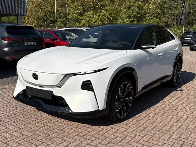 Mazda CX-6e