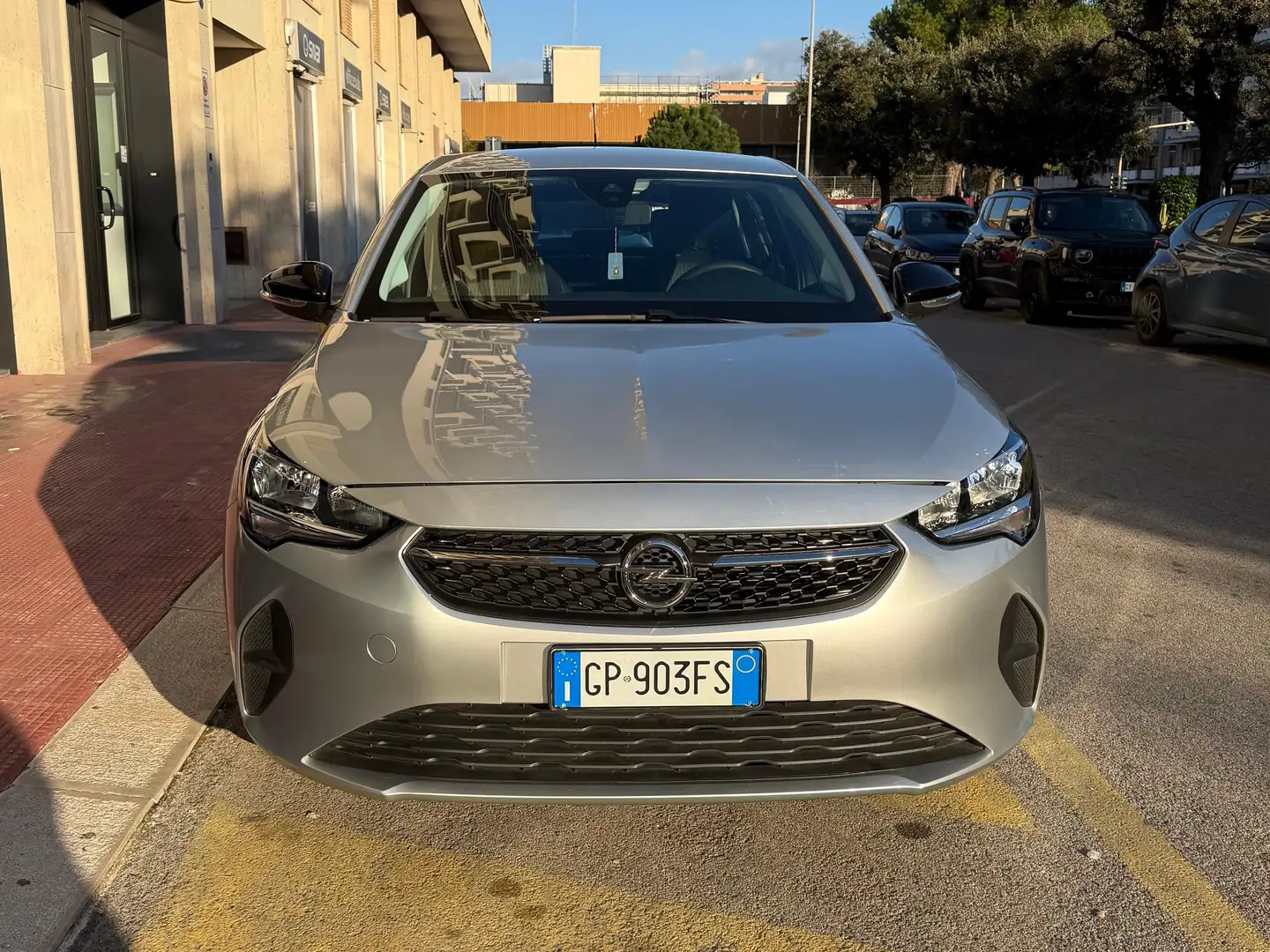 Opel Corsa 1.2 Edition s Silber - 2