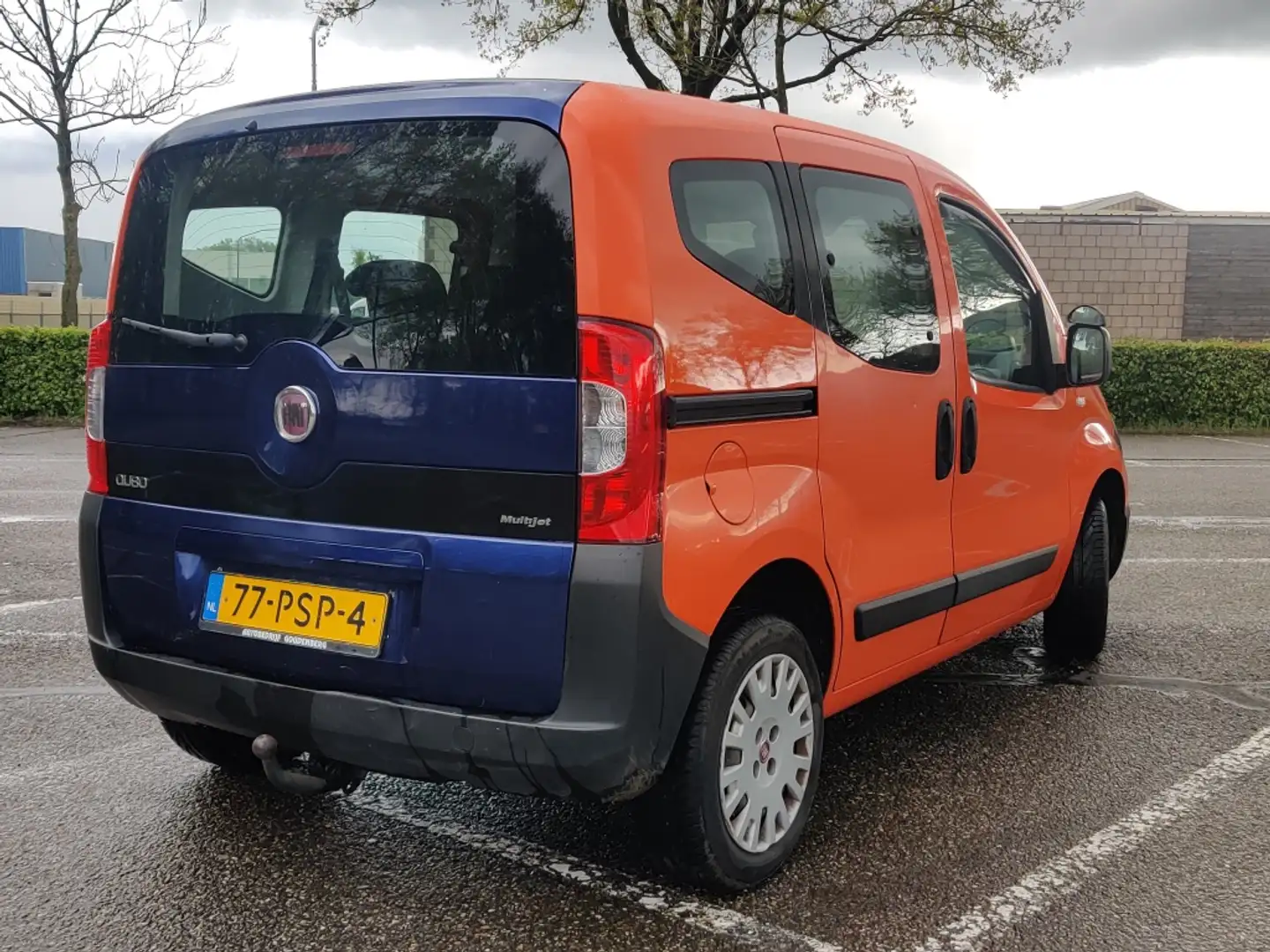 Fiat Qubo 1.4 Actual Orange - 2