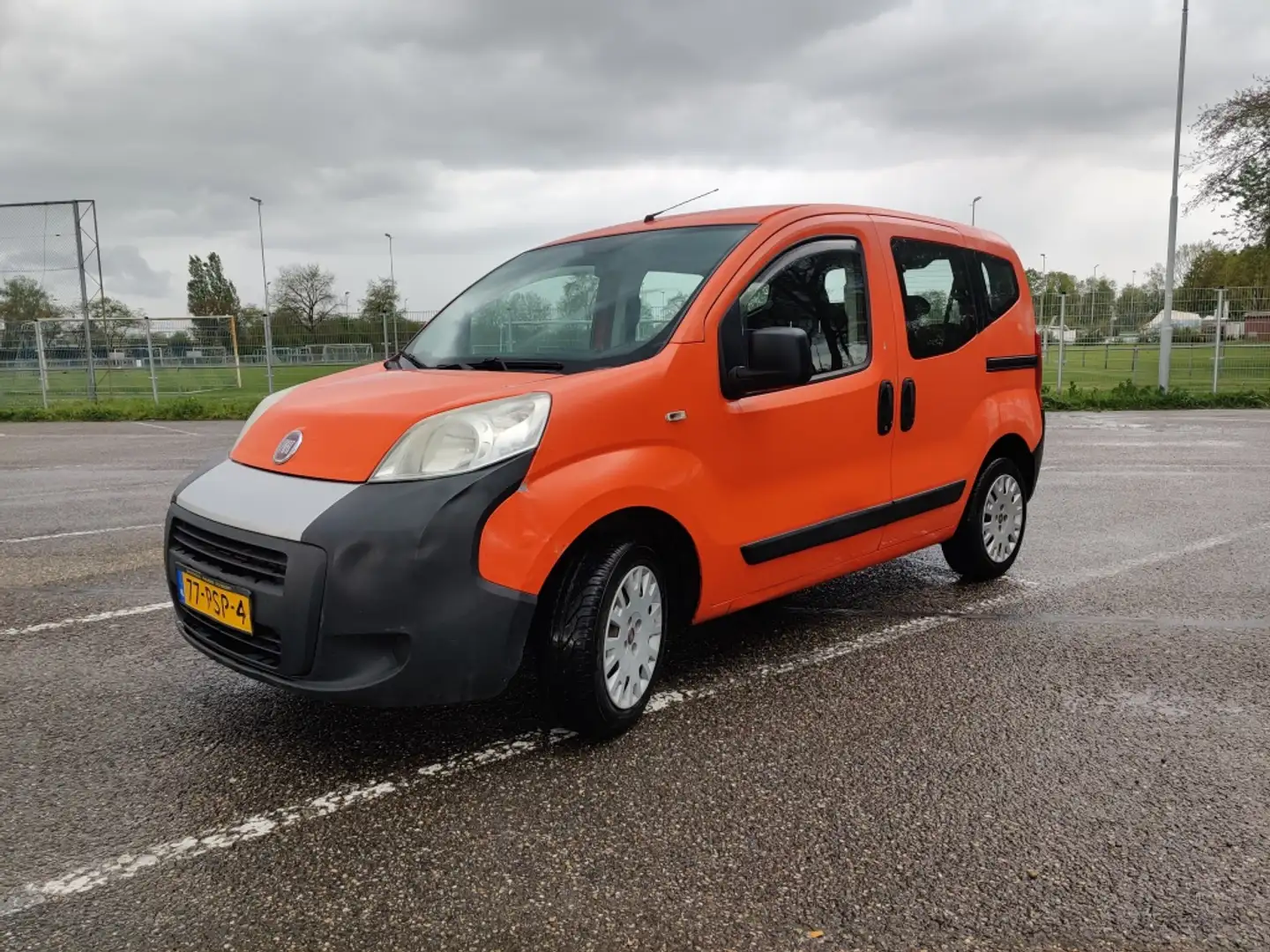 Fiat Qubo 1.4 Actual Oranje - 1