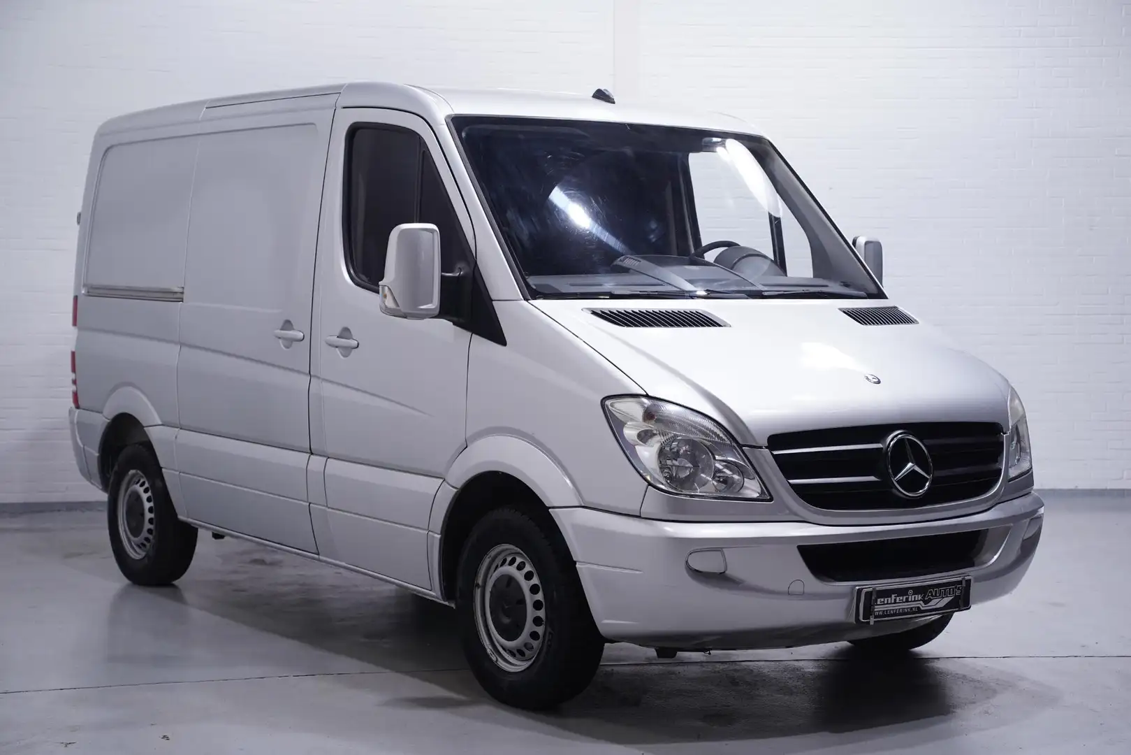 Mercedes-Benz Sprinter 210 CDI 95 pk L1H1 Slechts 164 dkm, NAP Laadruimte Zilver - 2
