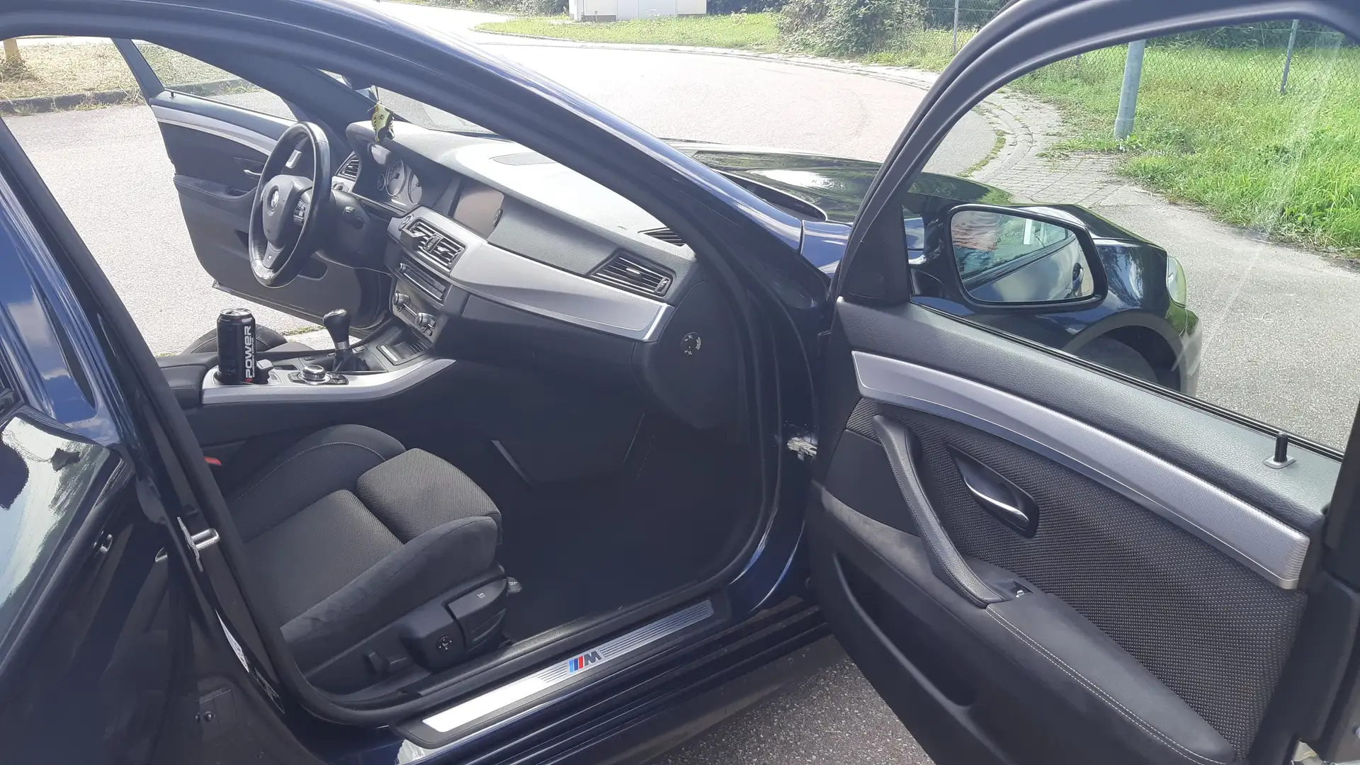 BMW 528 528i Blau - 2