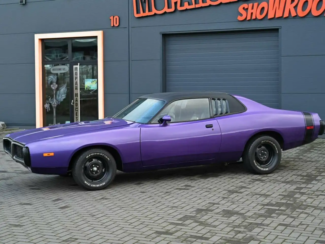 Dodge Charger SE, foto 8