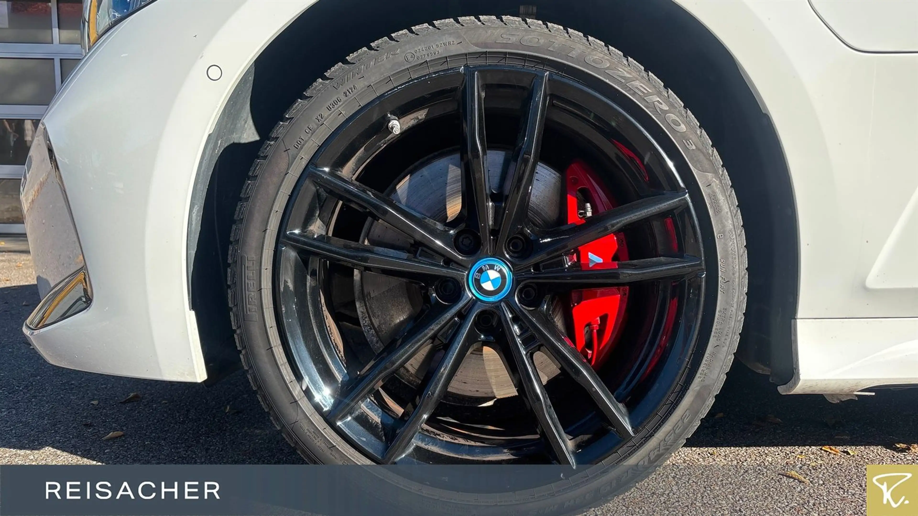 BMW 330 e A xDrive Touring M-Sport,AHK,LED,ACC — photo 3