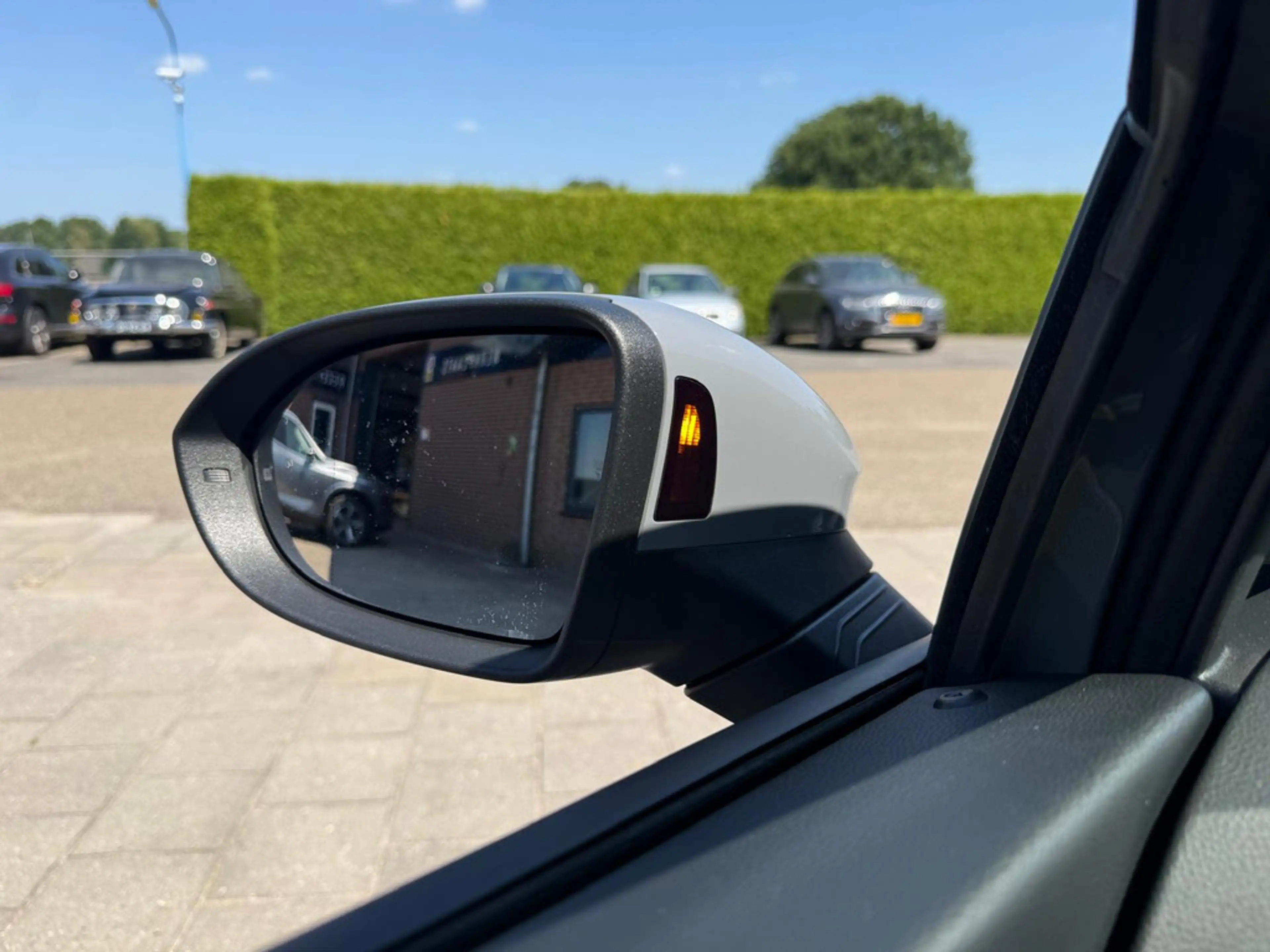 Volkswagen Golf GTE 1.4 eHybrid 245PK Navi | Camera | Panorama | Vienn — photo 35