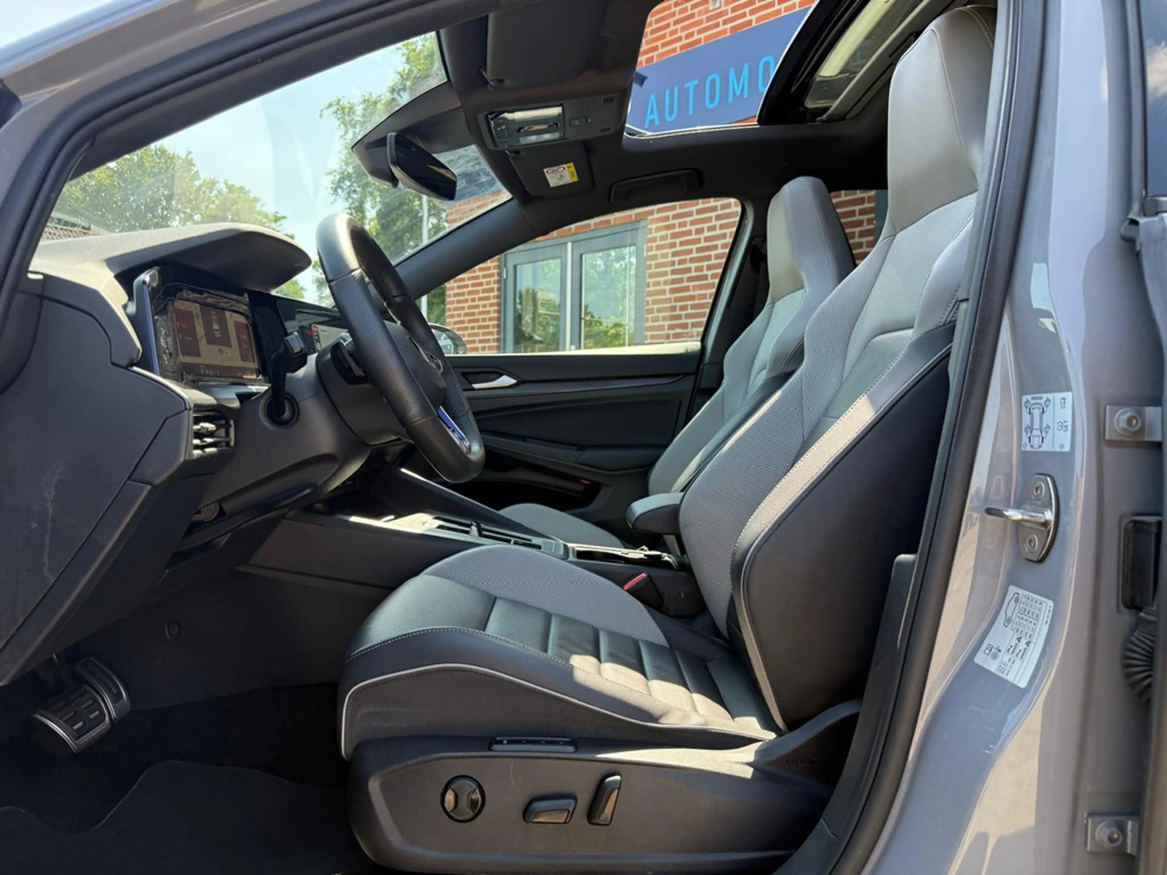 Volkswagen Golf GTE 1.4 eHybrid 245PK Navi | Camera | Panorama | Vienn — photo 6