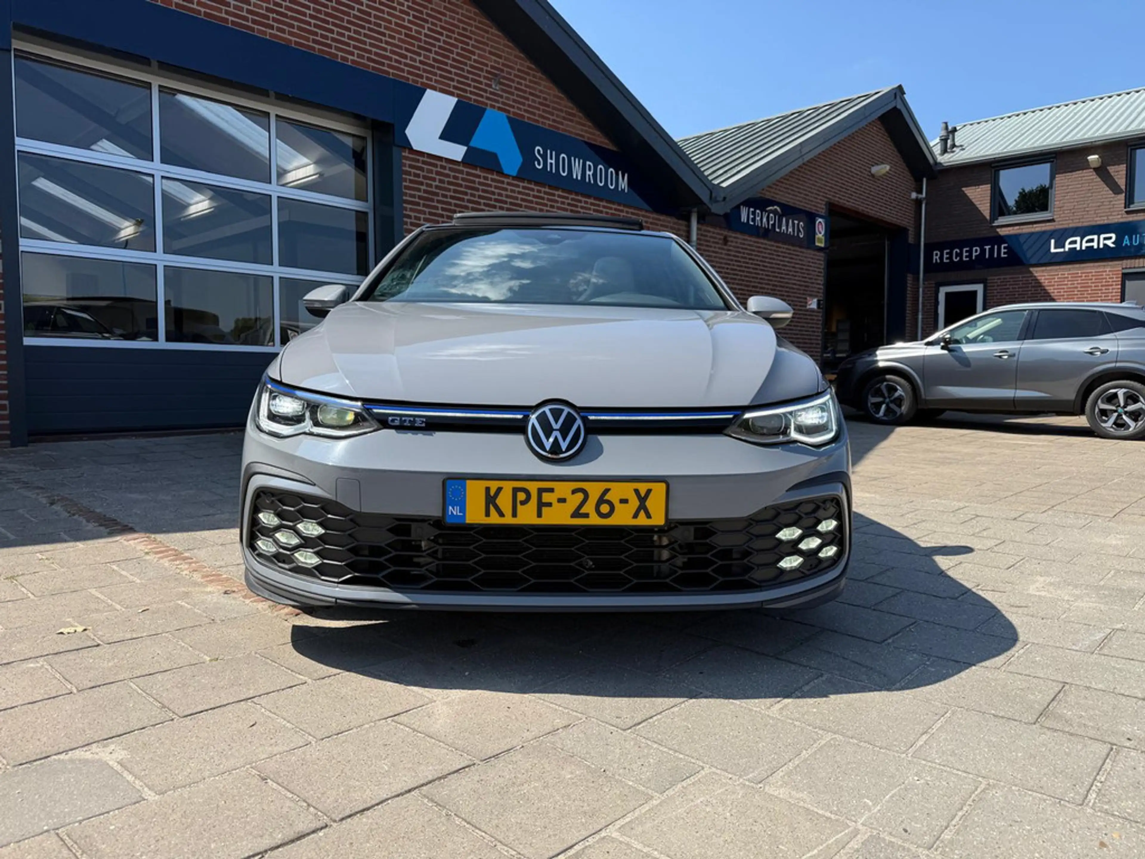 Volkswagen Golf GTE 1.4 eHybrid 245PK Navi | Camera | Panorama | Vienn — photo 9