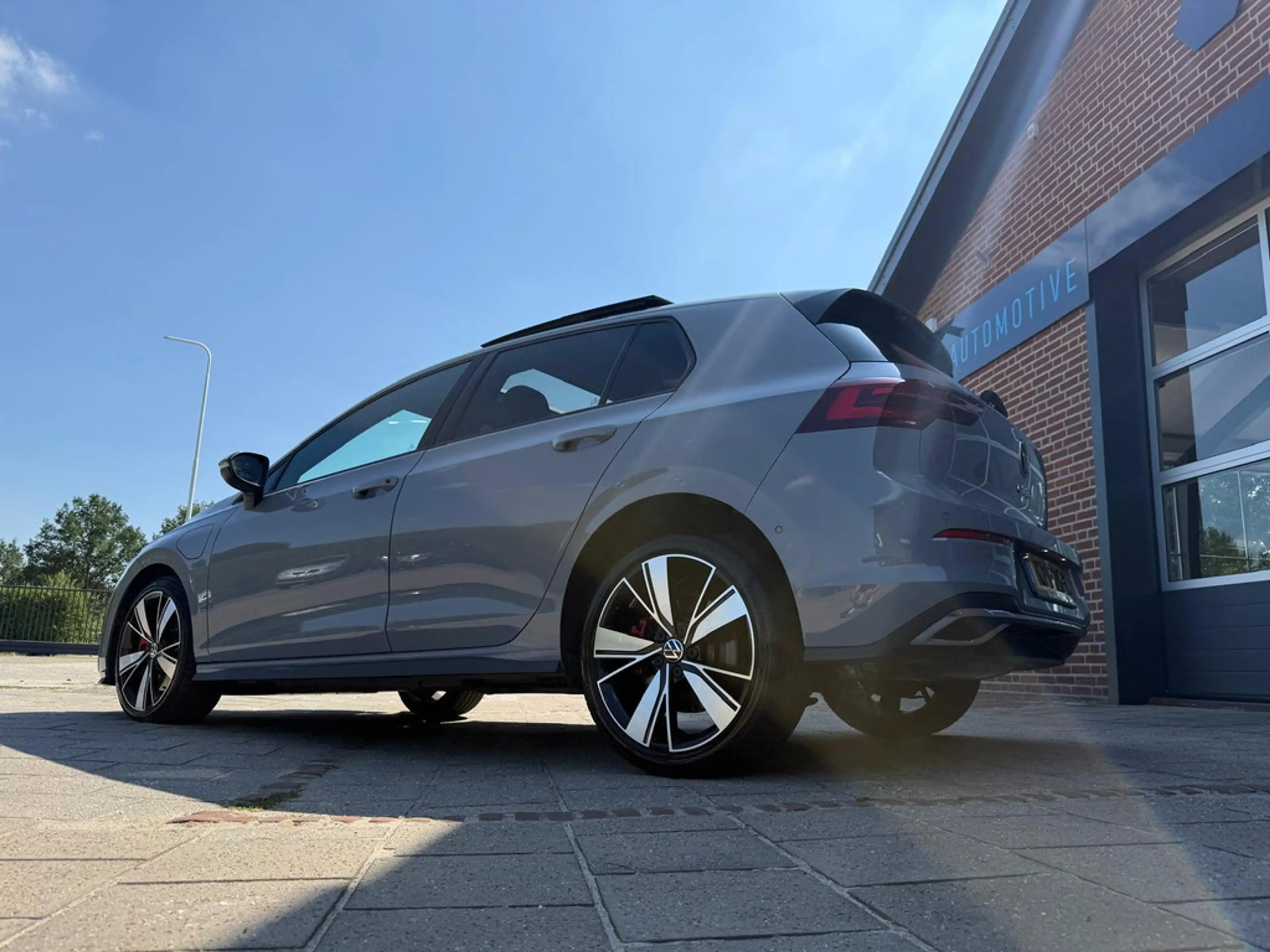 Volkswagen Golf GTE 1.4 eHybrid 245PK Navi | Camera | Panorama | Vienn — photo 11