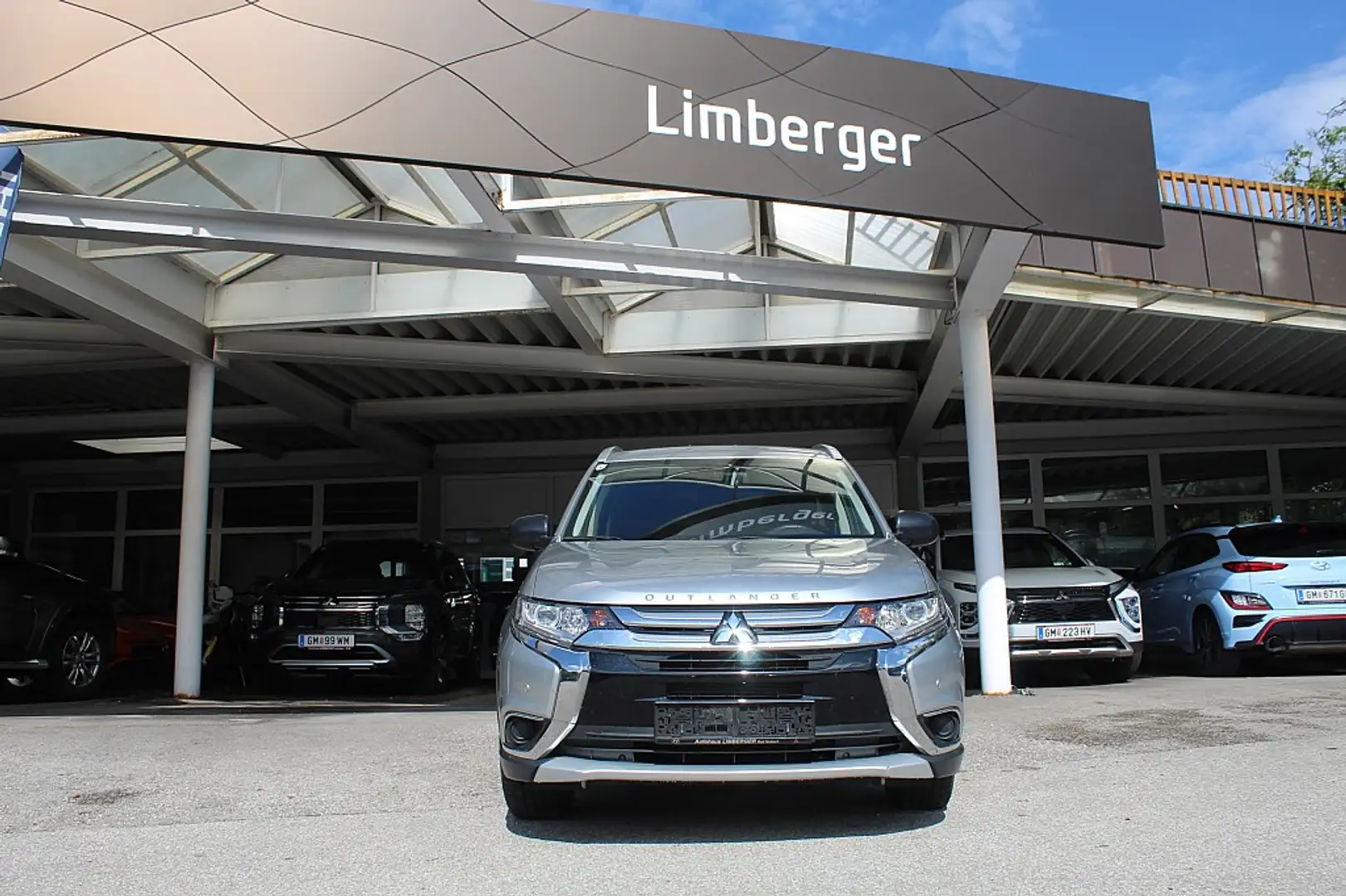 Mitsubishi Outlander 2,0 MIVEC AS&G Sondermodell 40 Argent - 2